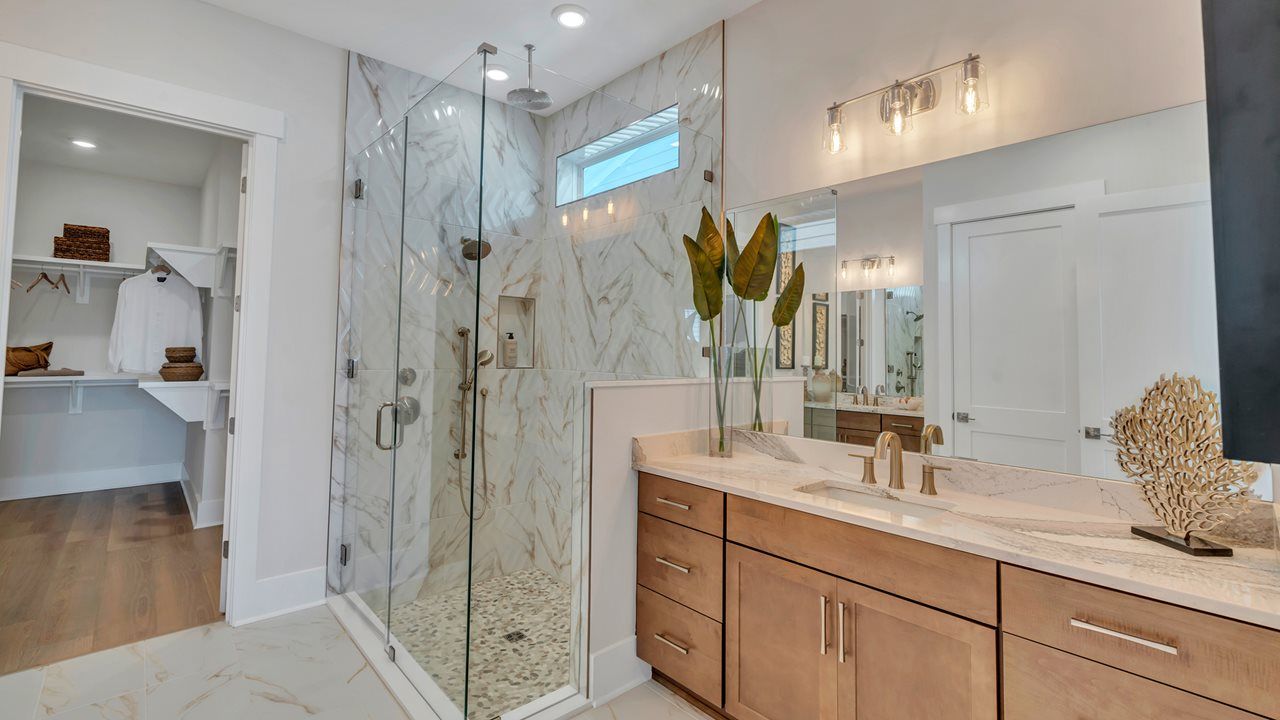 Madison Model Home | Owner's Bath