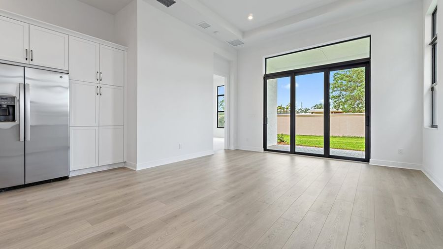 308 SE Via Sangro (Allison)