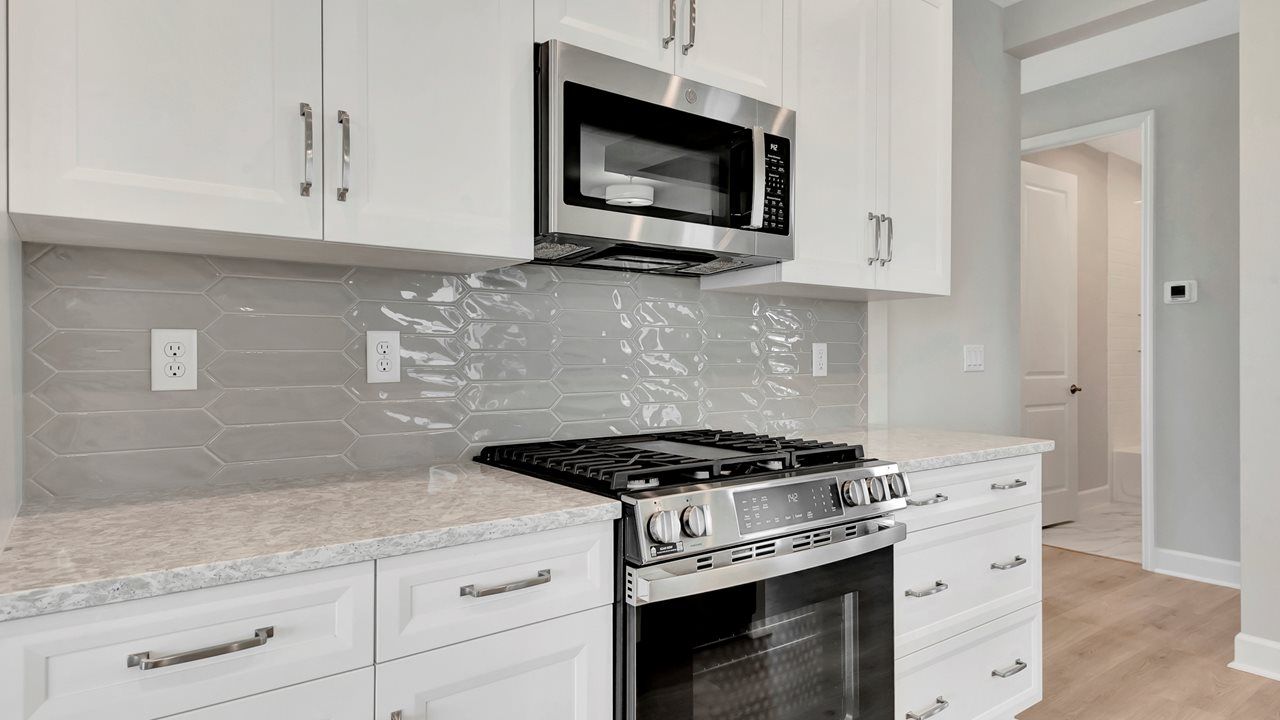 Ana Model | Kitchen