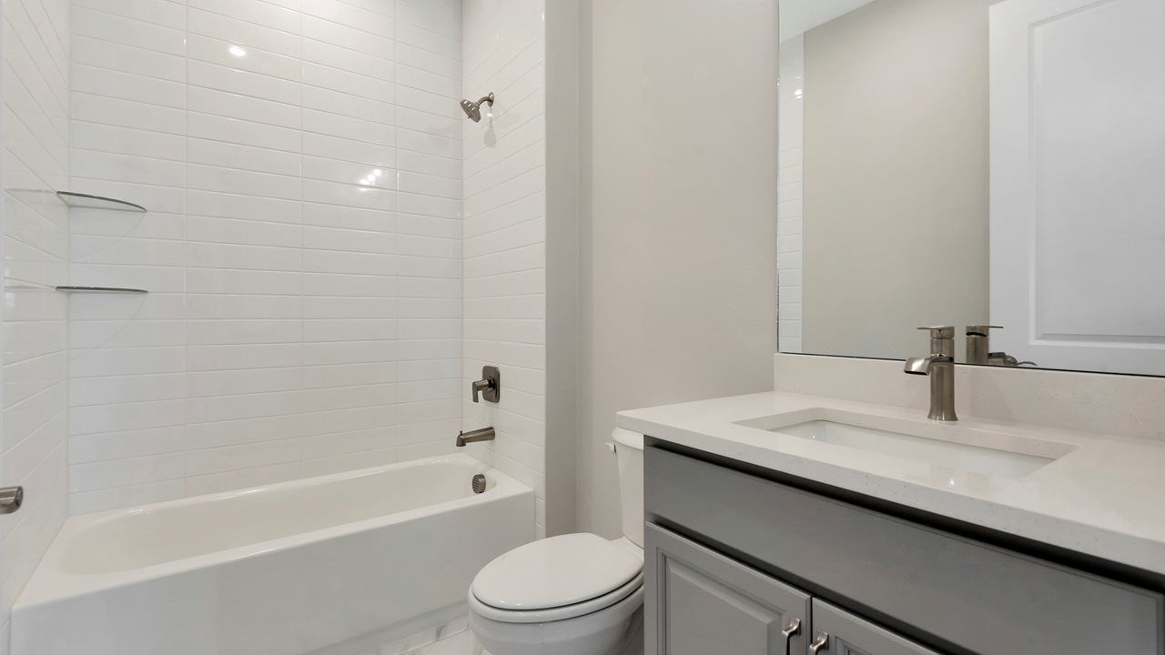 Ana Model | Bath 2