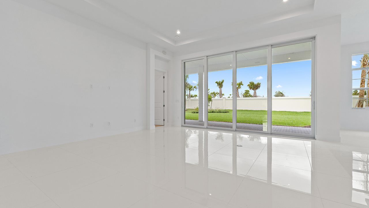 Nicole Mode | Great Room
