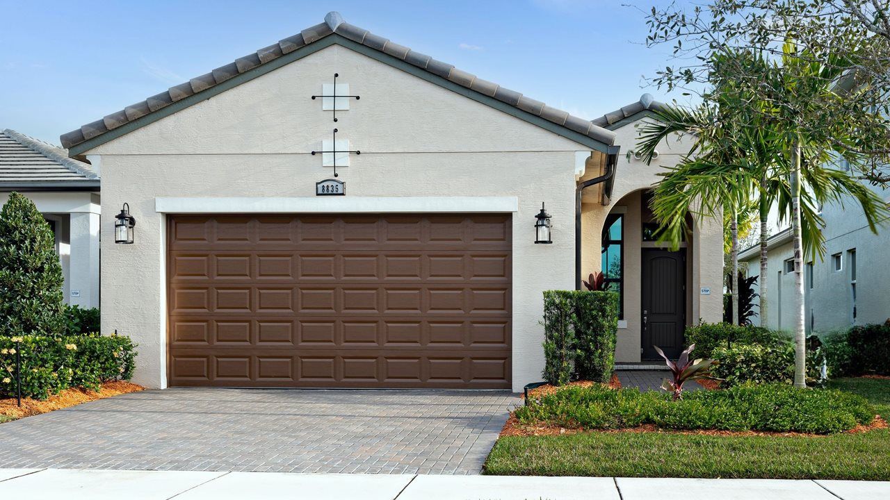 Beverly Exterior