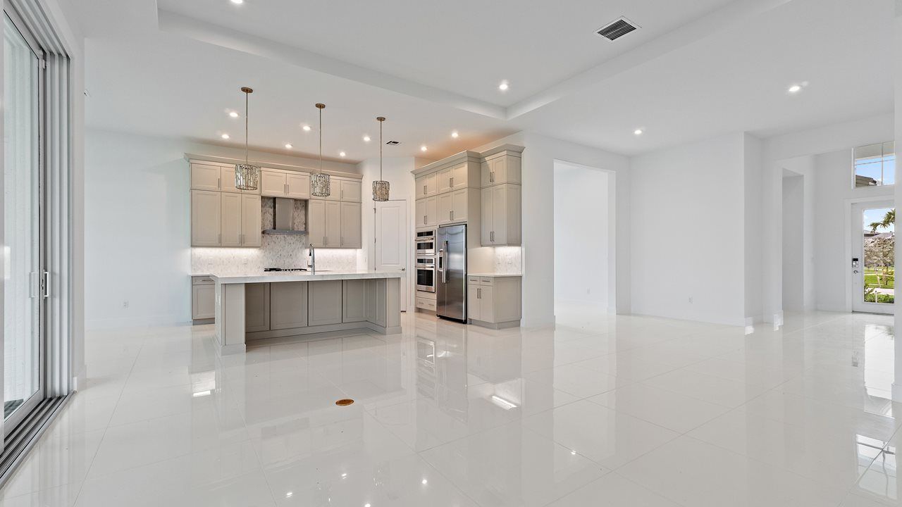 Nicole Mode | Great Room