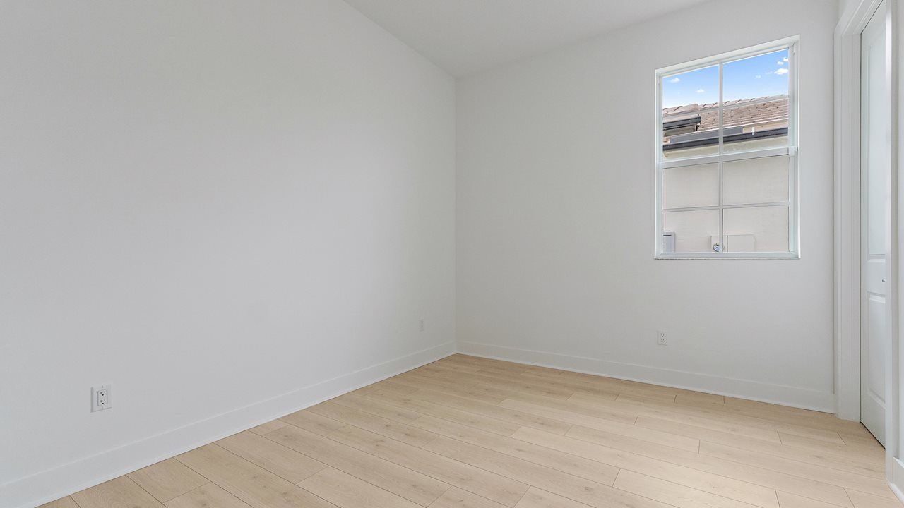 Nicole Mode | Bedroom 2