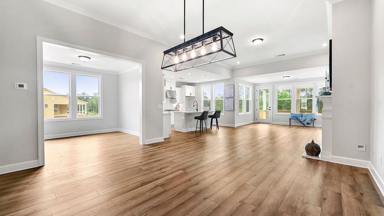 Cedar Model | Dining
