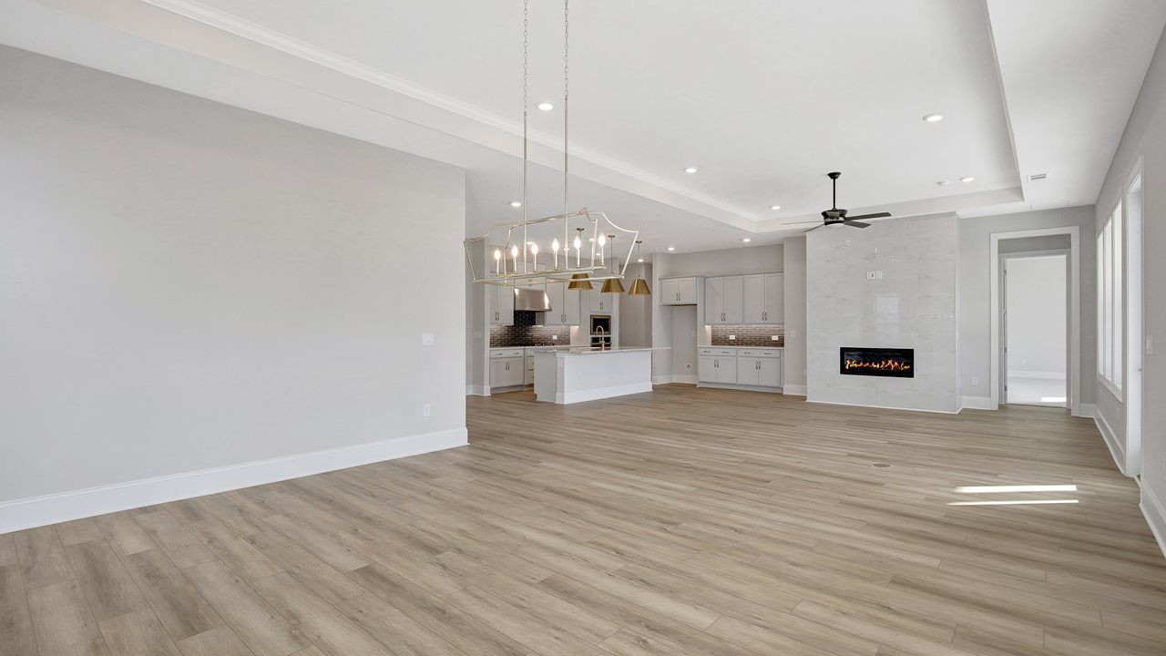 Taylor Model | Dining to Great Room