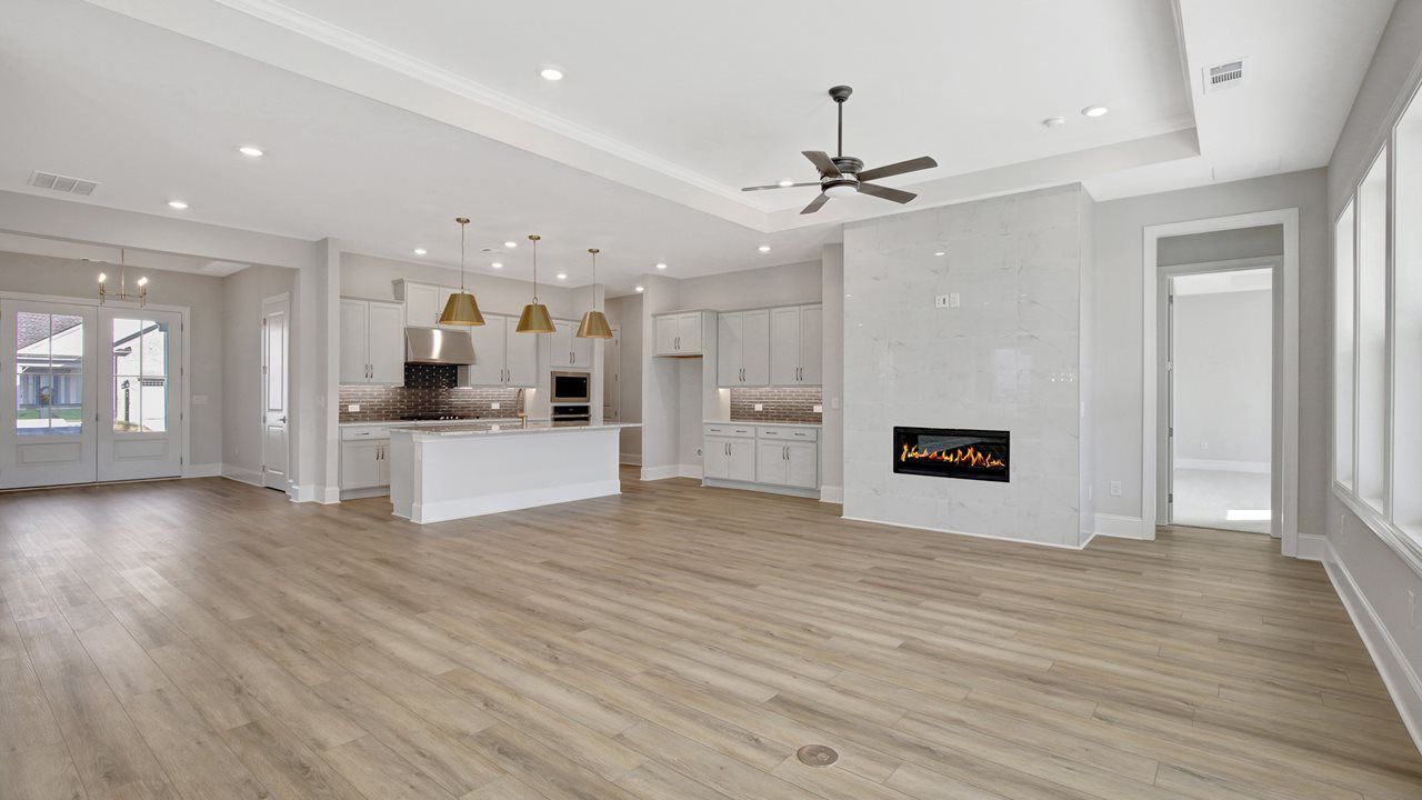Taylor Model | Great Room to Kitchen