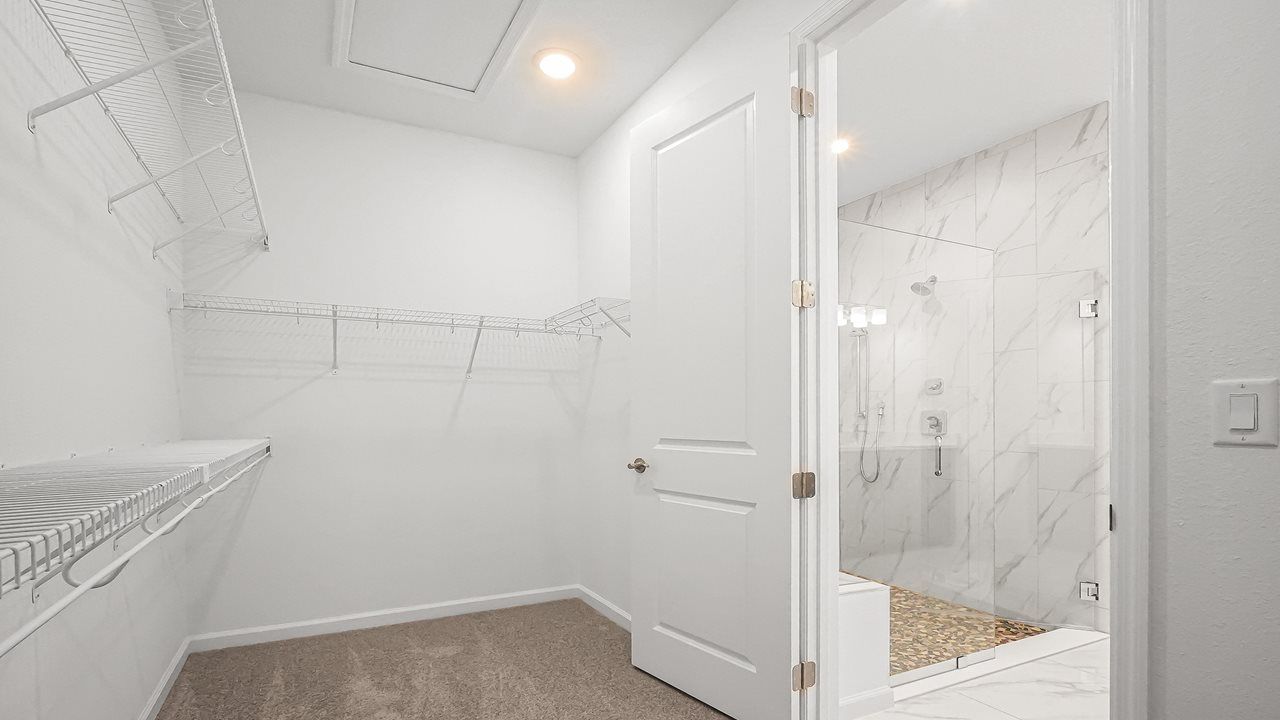 Laura Model | Owner's Suite Closet