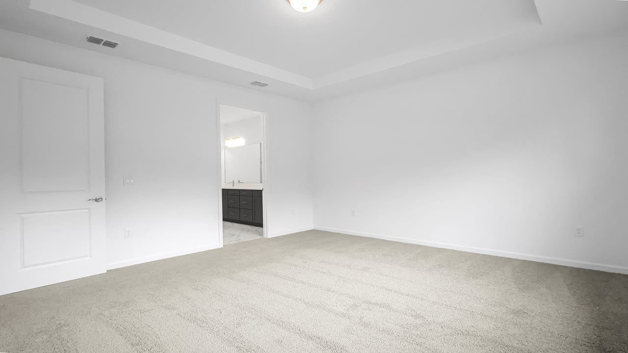 Laura Model | Owner's Suite