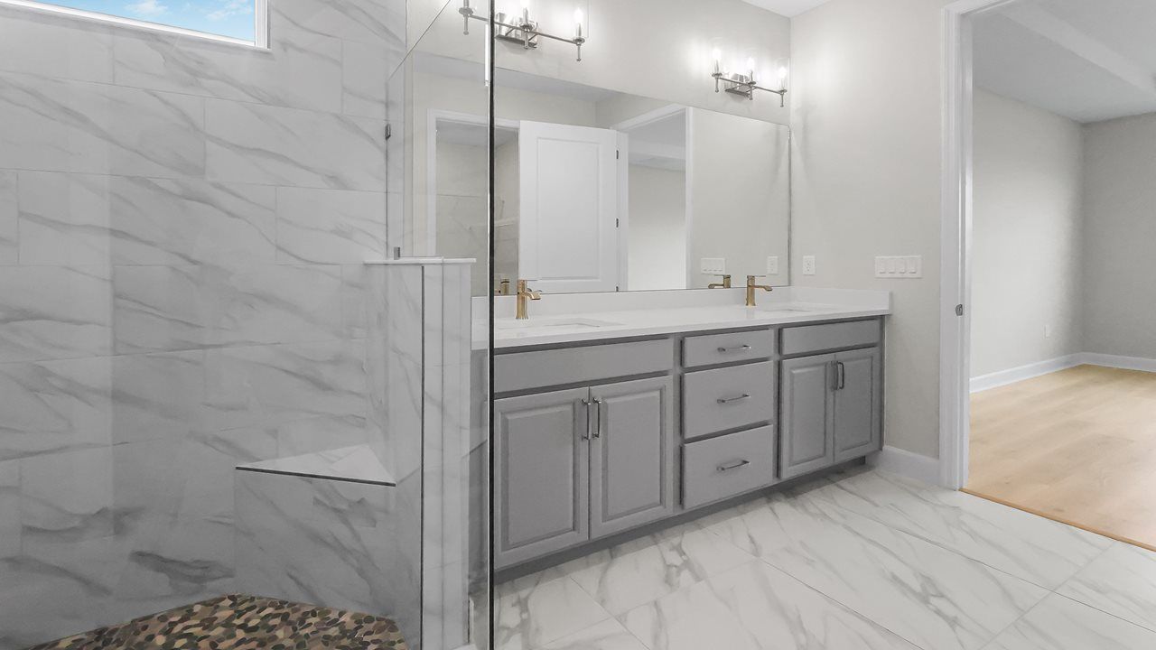 Ana Model | Owner's Suite Bath