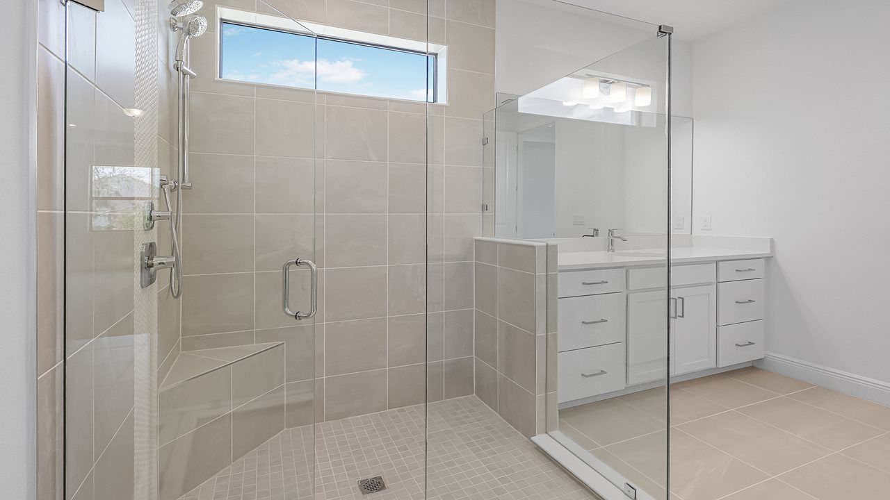 Morgan Model | Owner's Suite Bath
