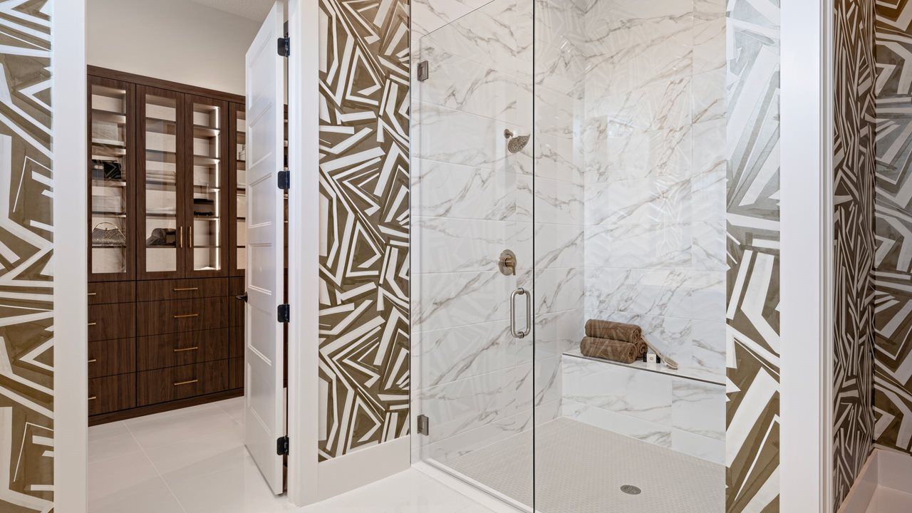 Sydney Model | Owner's Bath