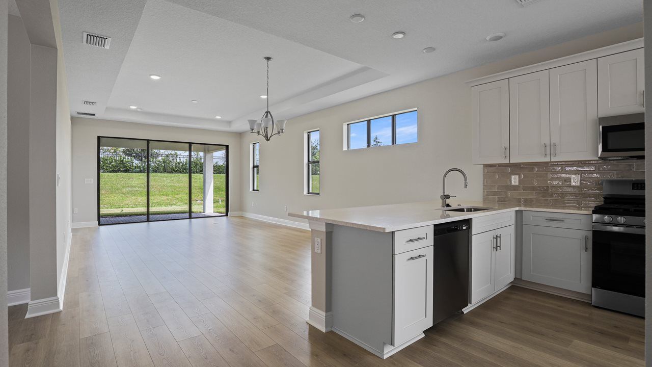 Lido Model | Kitchen & Dining