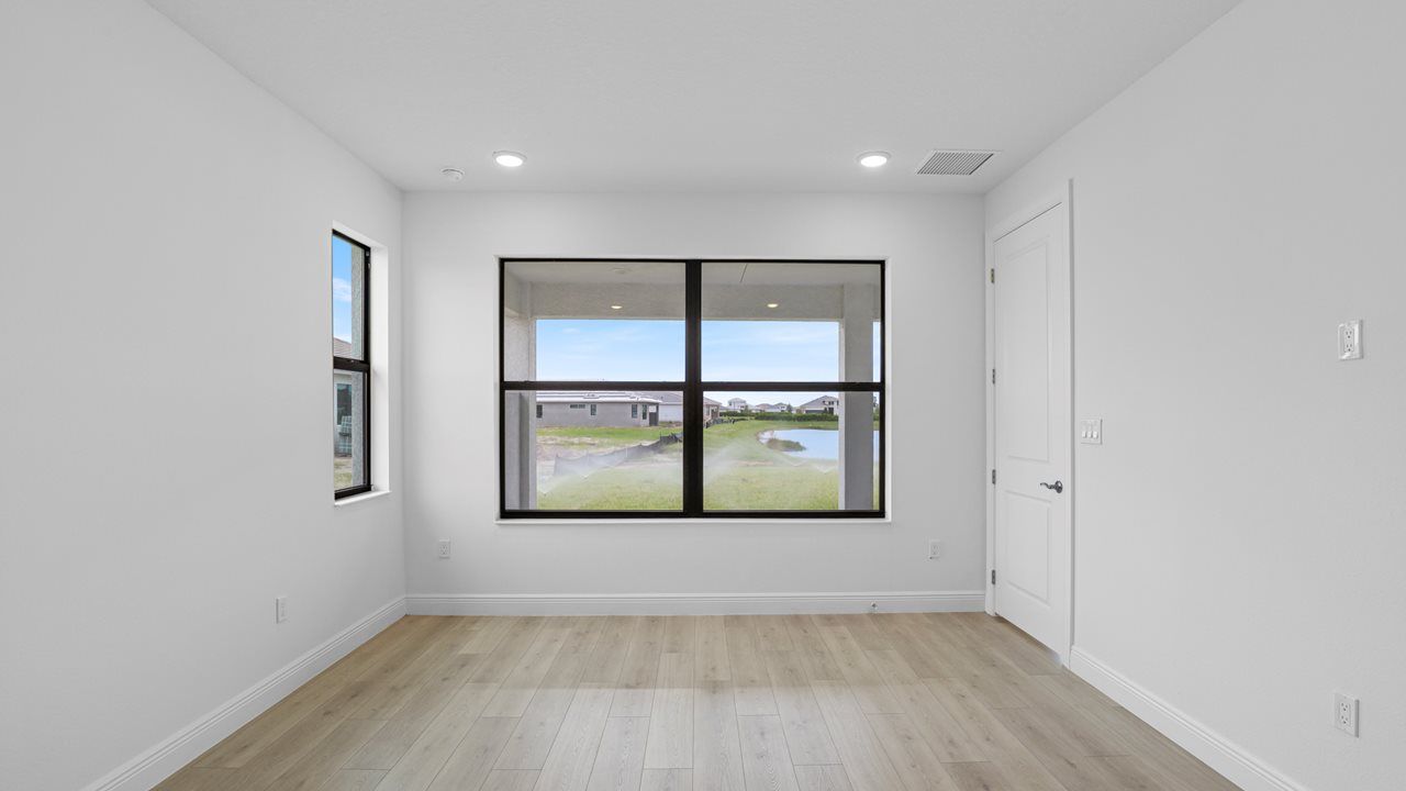 Ana Maria Model | Owner's Suite
