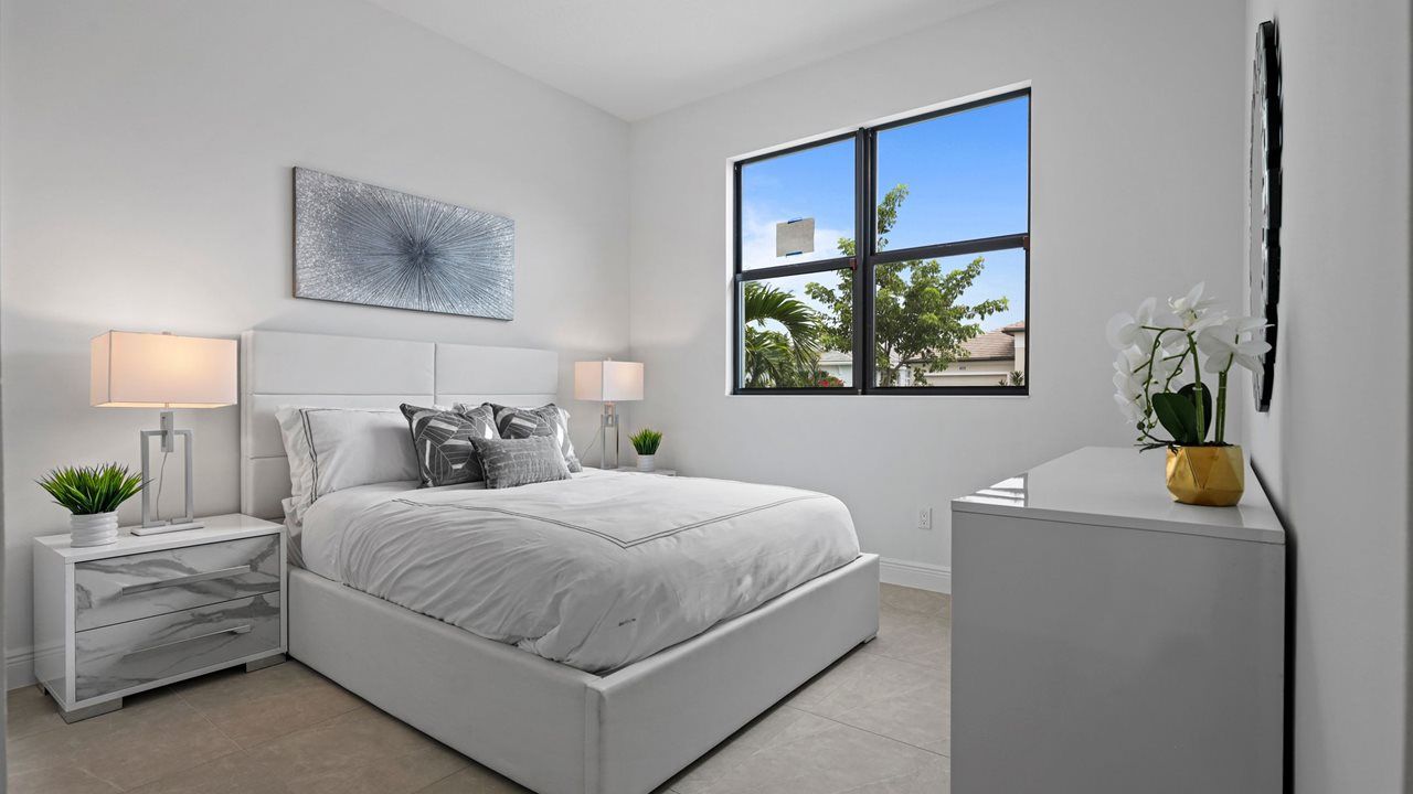 Riley Model | Bedroom 3