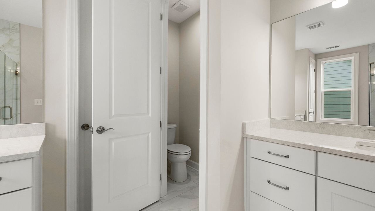 Fir Model | Owner's Bath