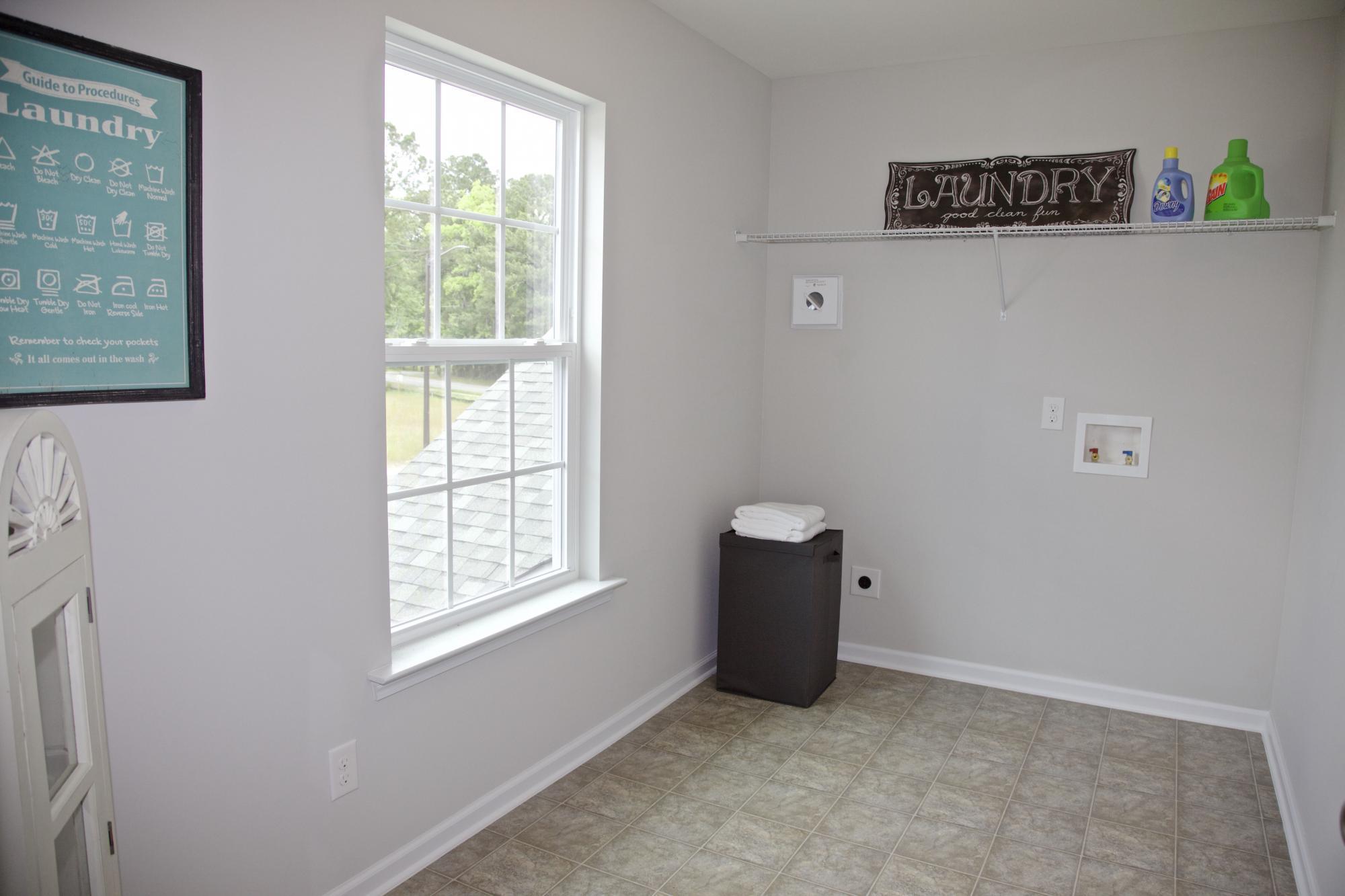 Derrick Landing Model43