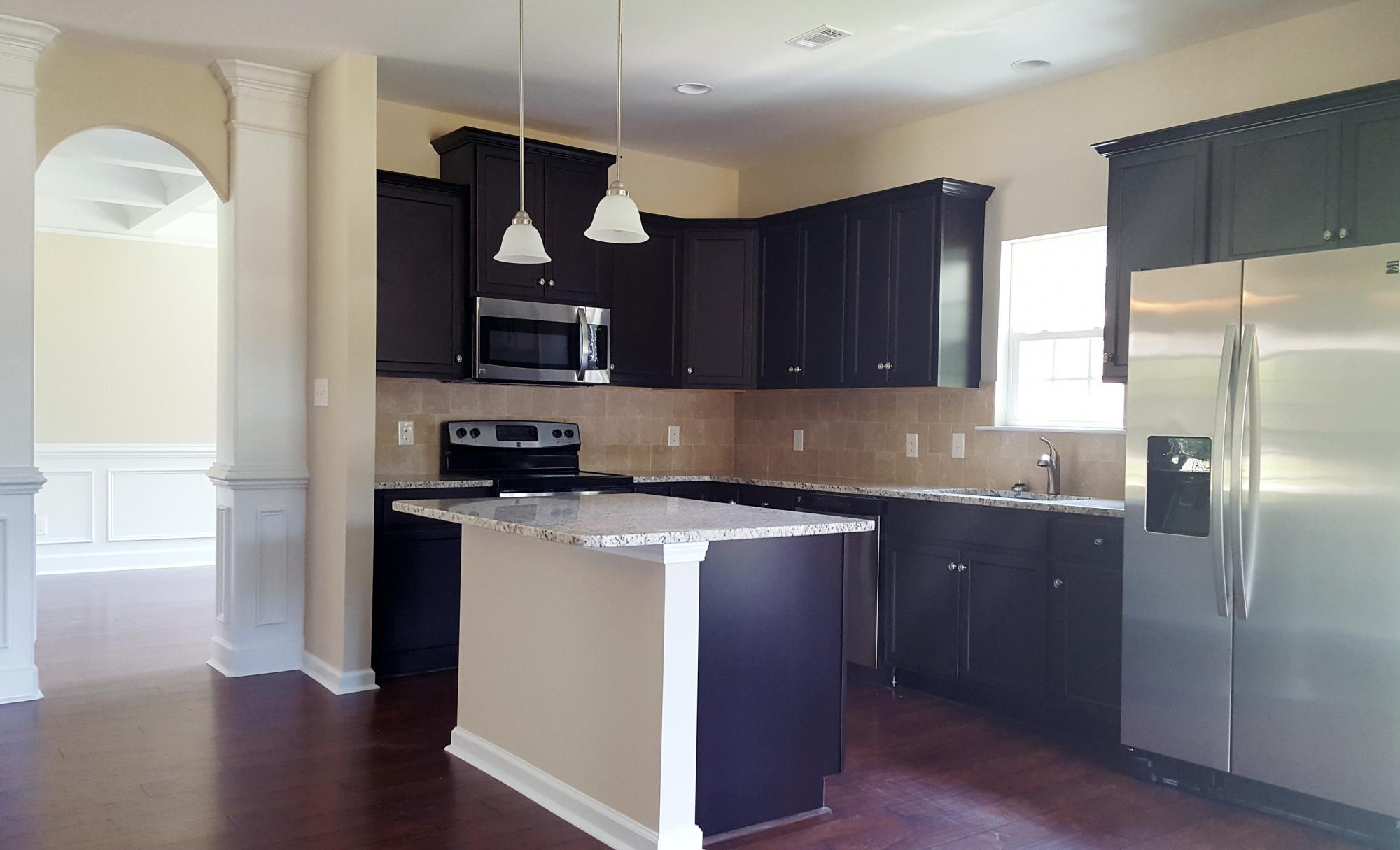 128 Spoonbill Kitchen 4