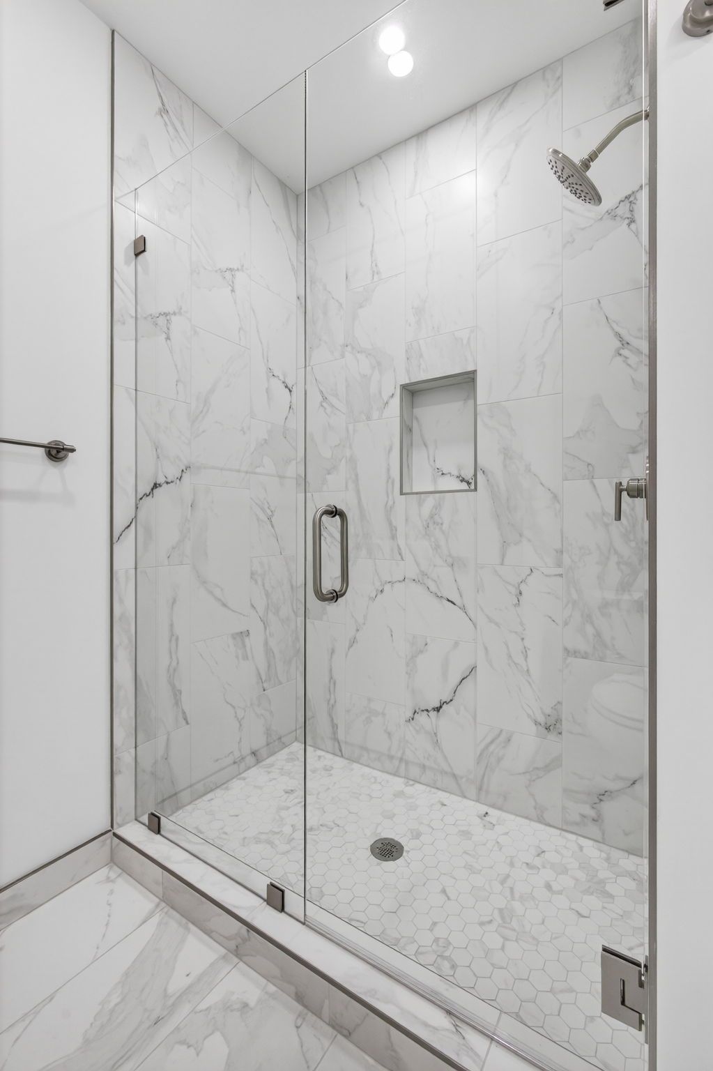 Frameless Shower