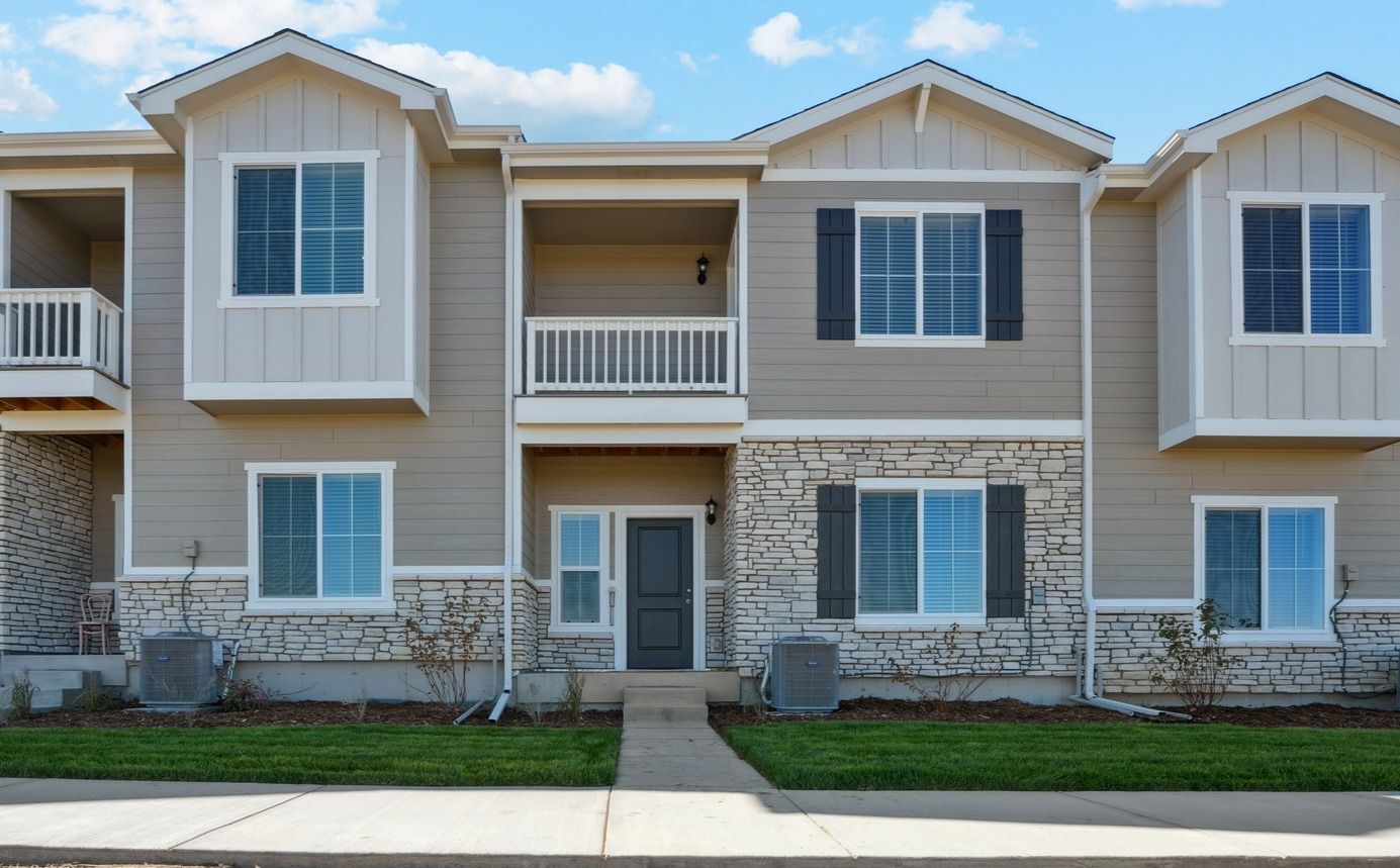 Vail - Cottonwood Greens: Fort Lupton, Colorado - LGI Homes