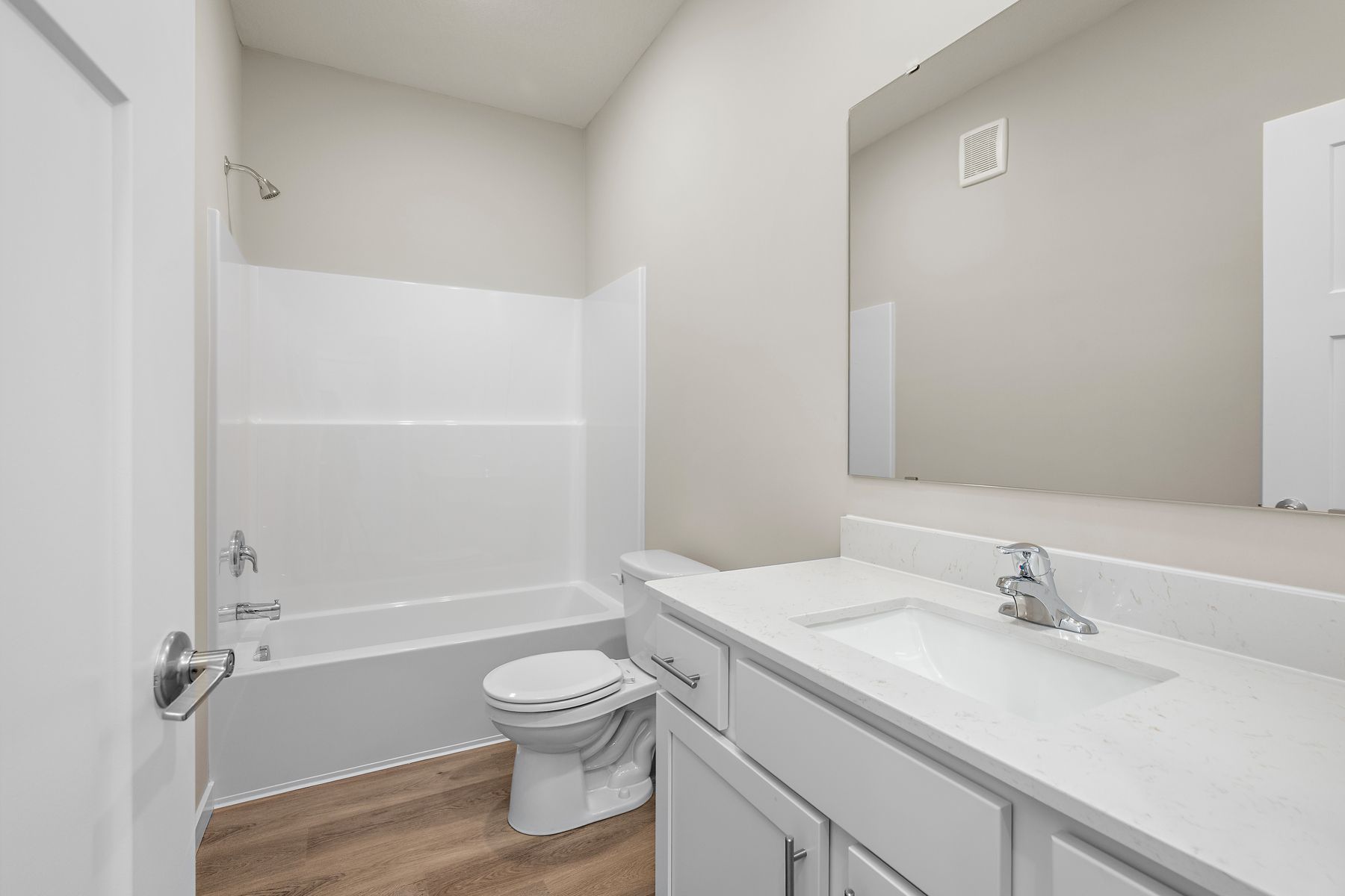The secondary bathroom has the tub/shower combo.