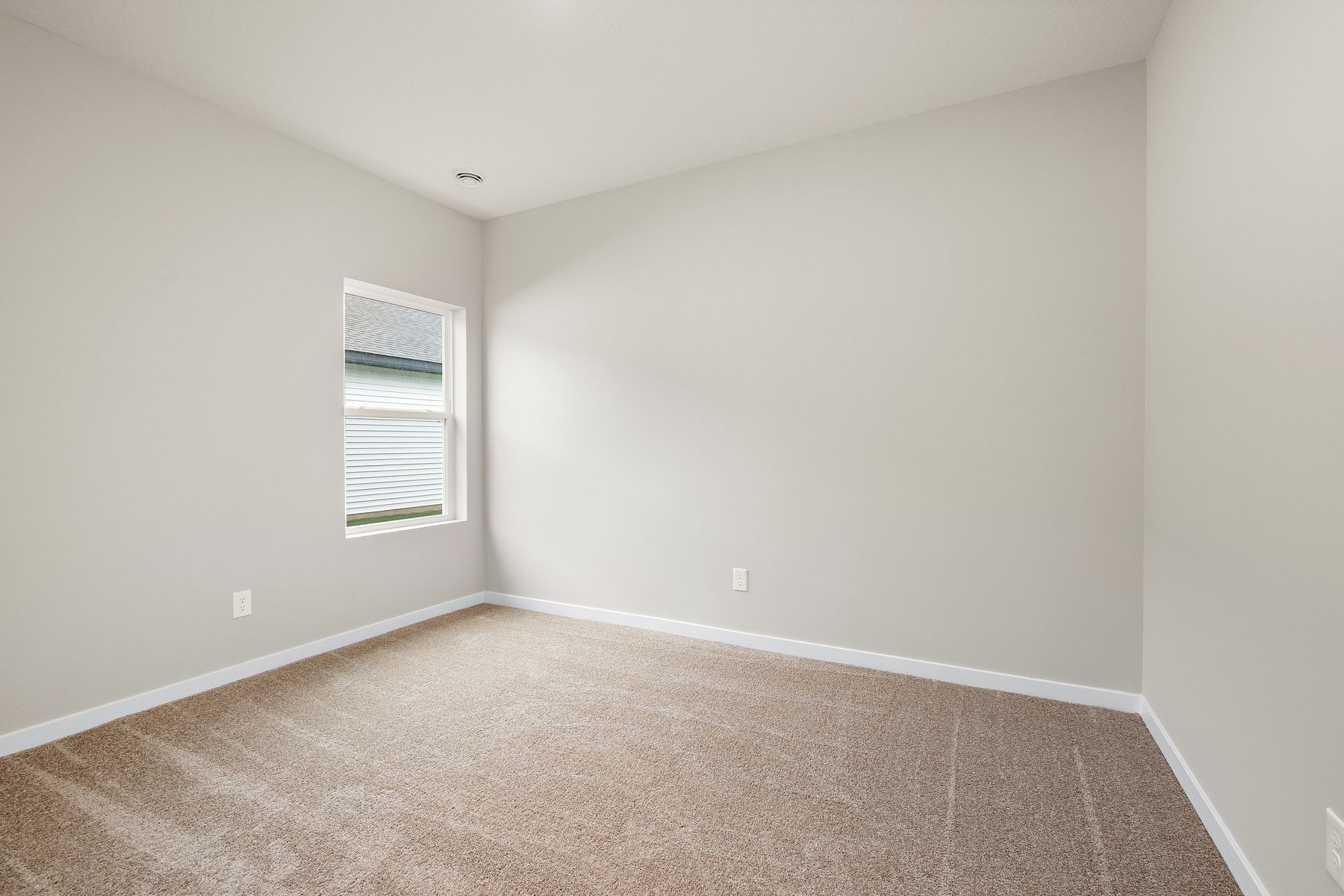 The secondary bedrooms have carpet.