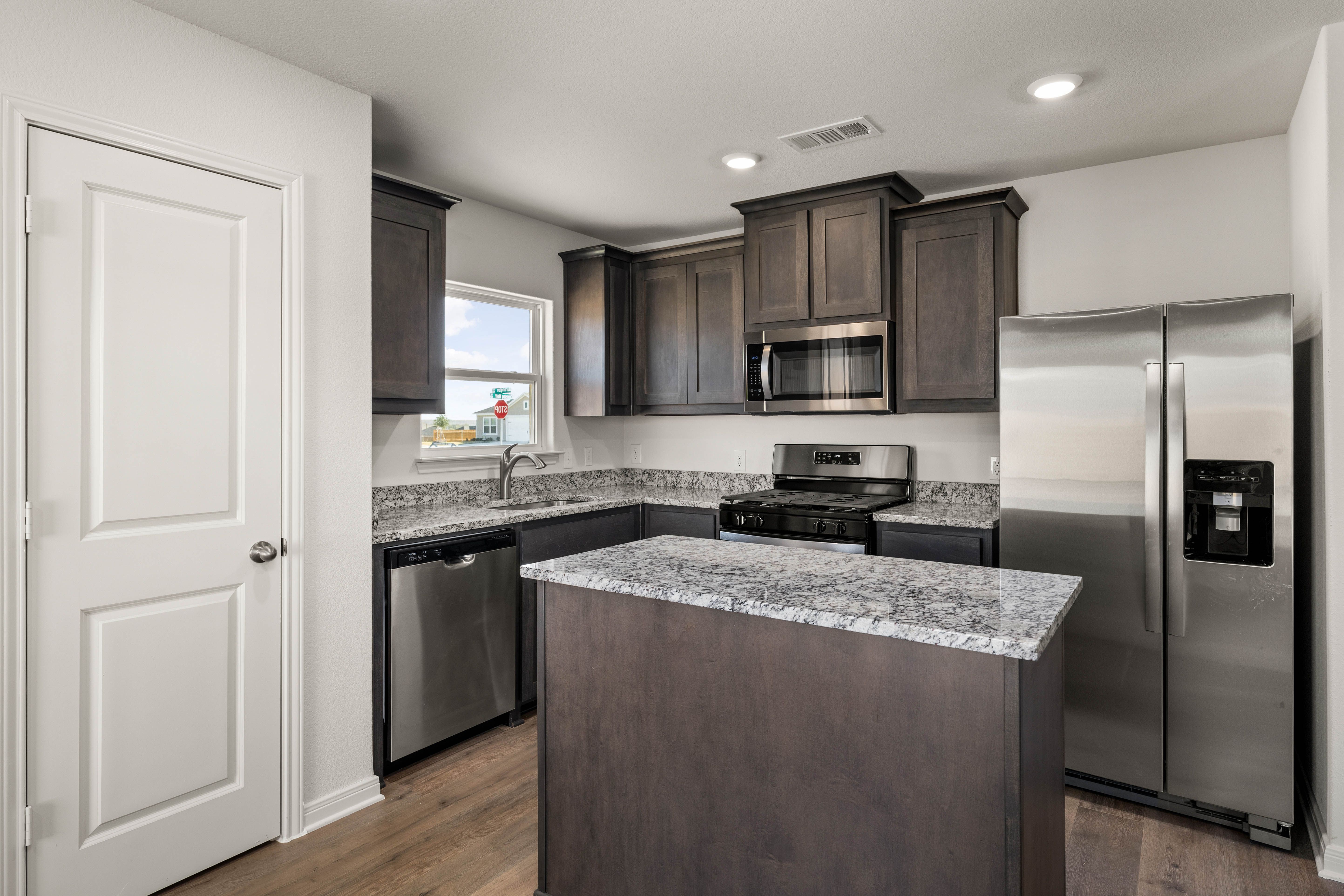 The kitchen of the Sabine has energy-efficient appliances.