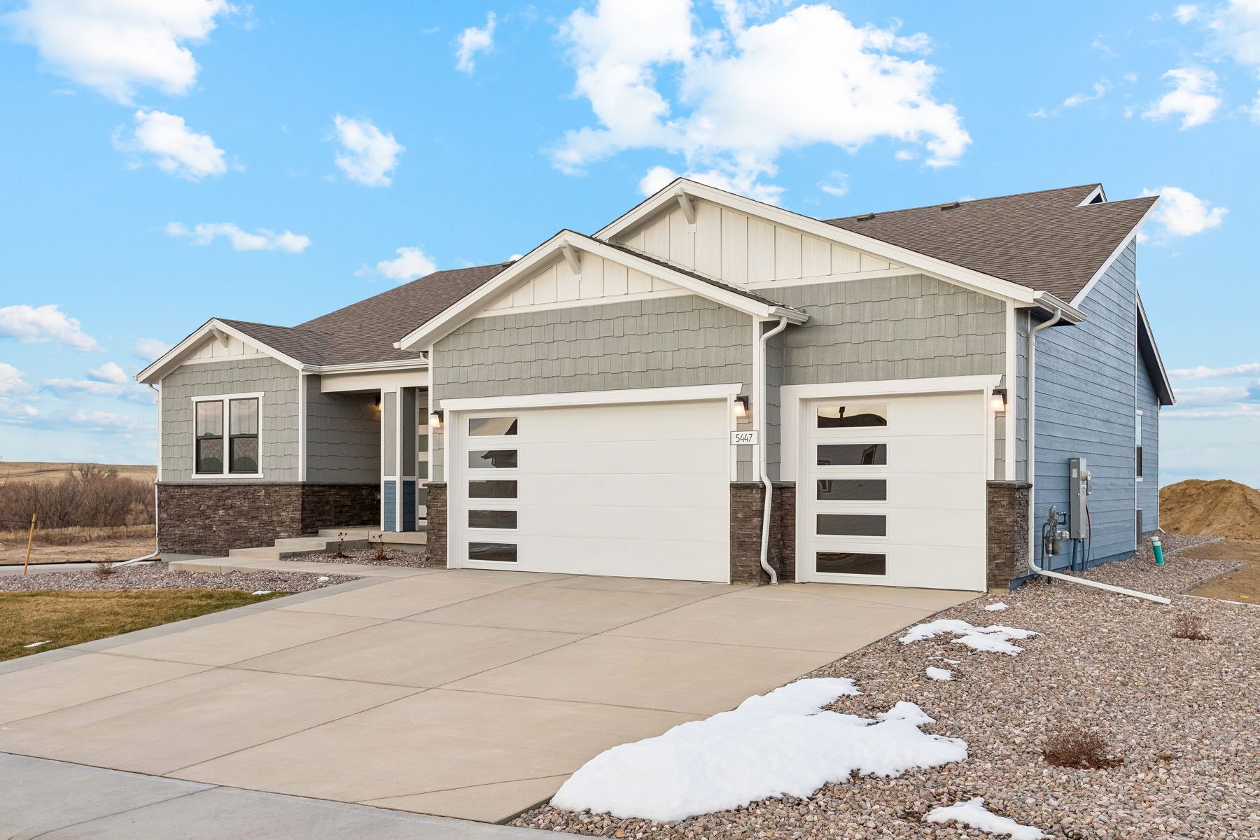 The Telluride has an attached, three-car garage.