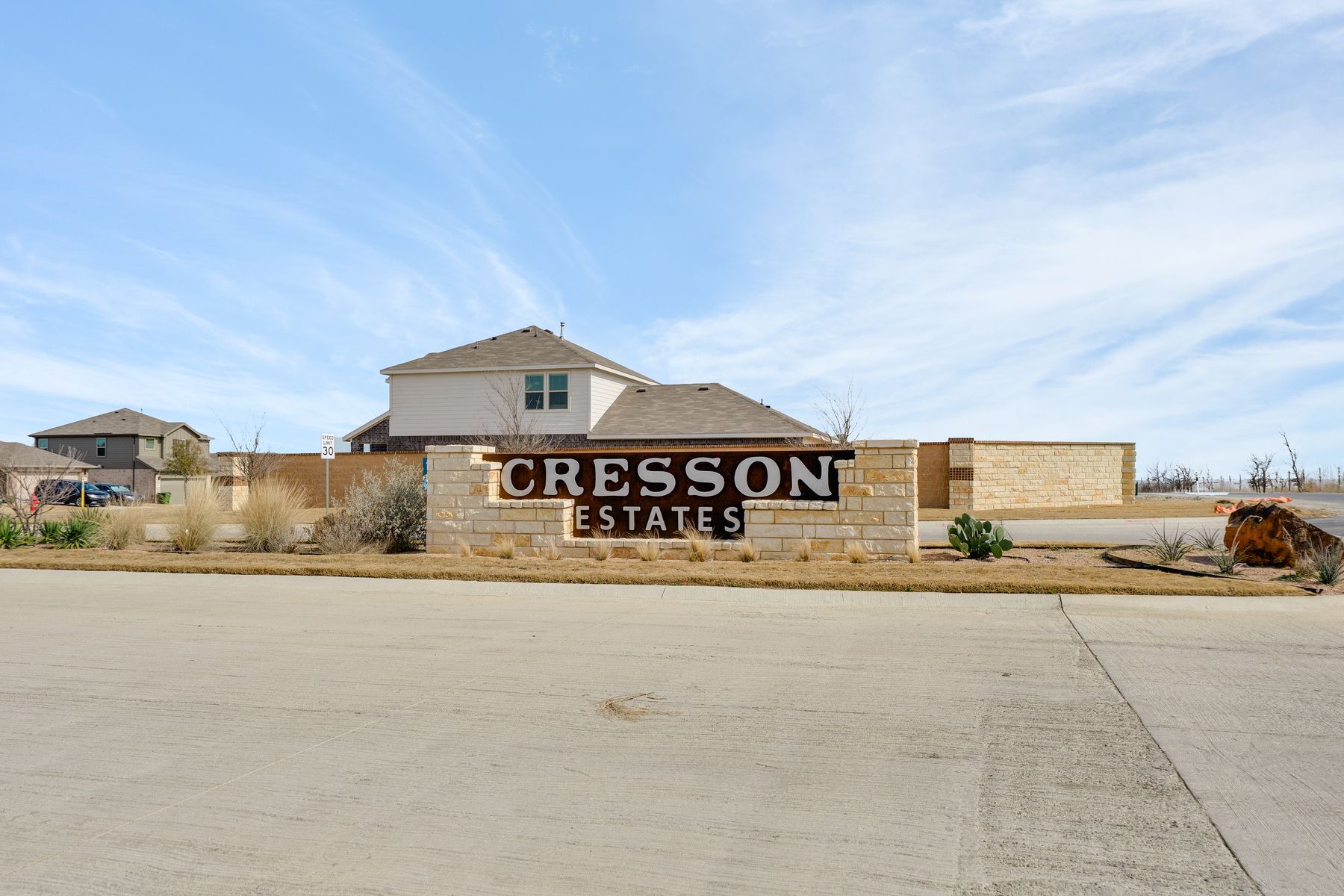 The beautiful community monument welcomes you into the neighborhood.