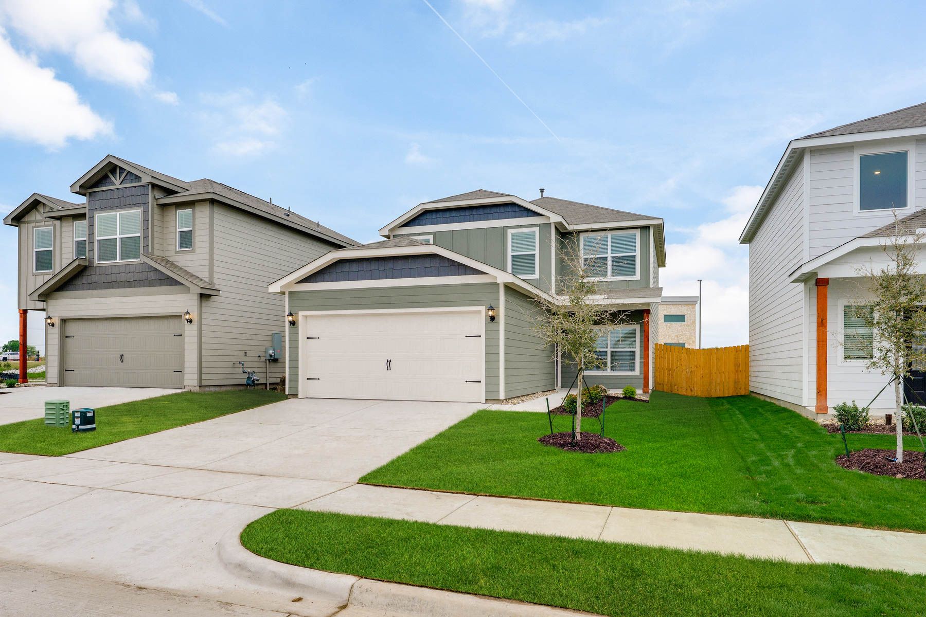 The Primrose has a siding exterior.