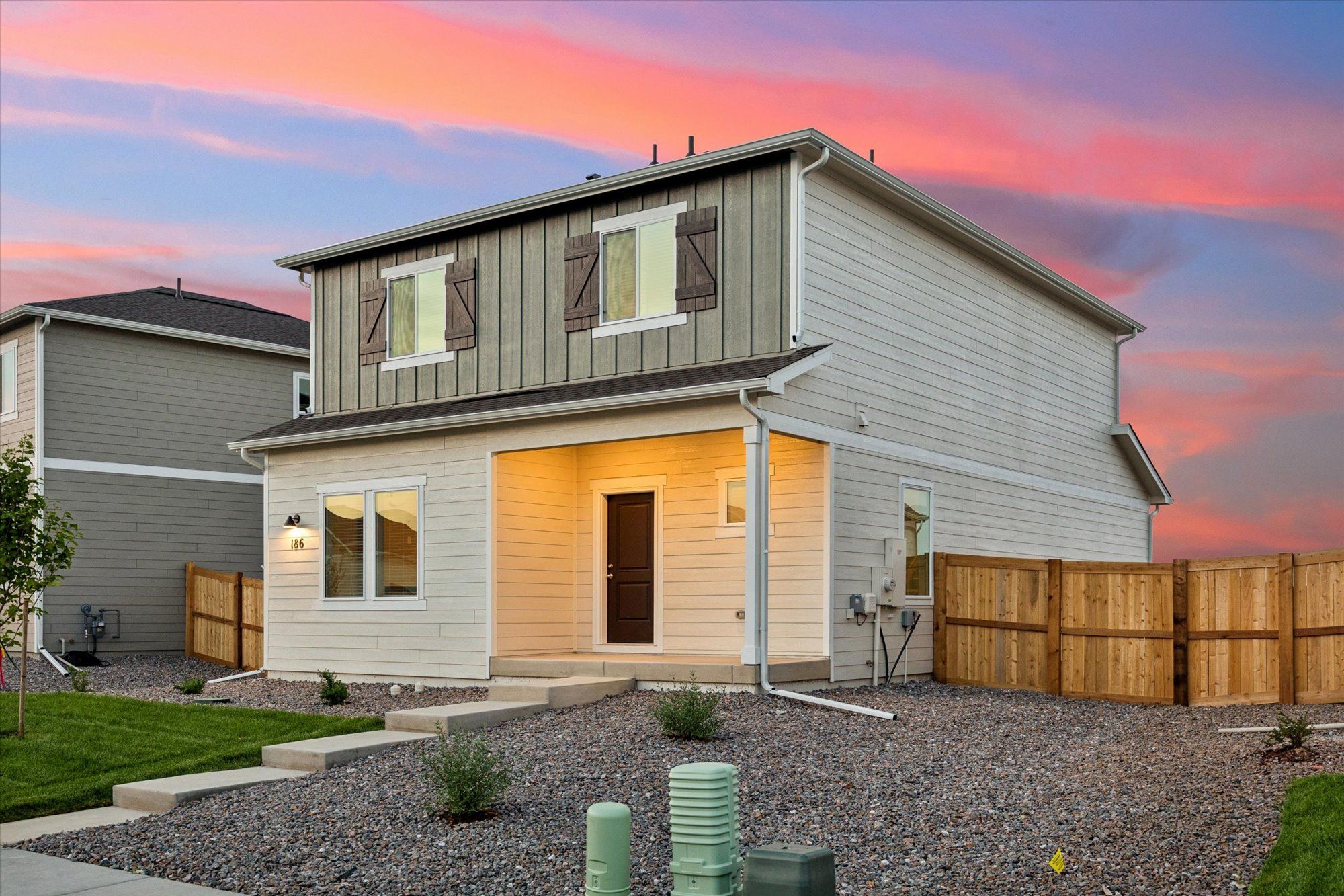 The Daisy has the perfect amount of space for you and your family. 