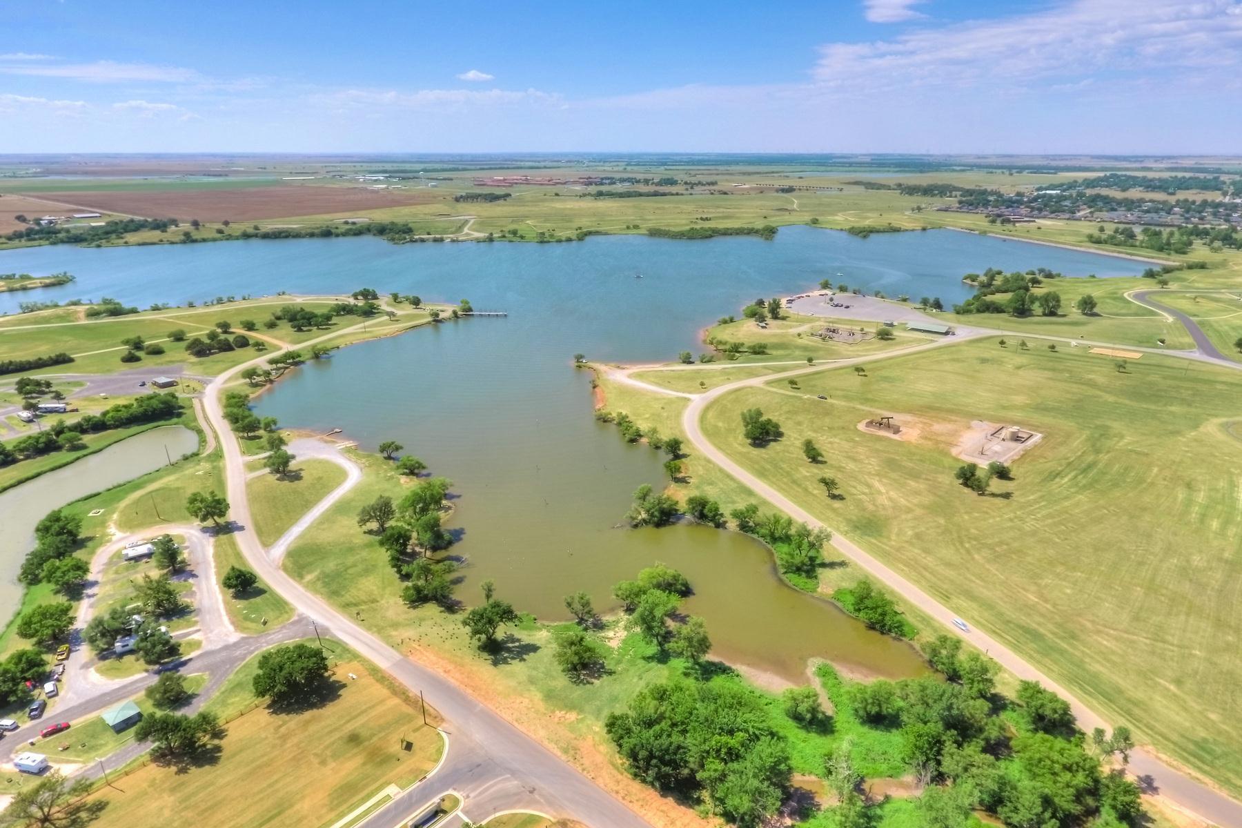 Crimson Lake Estates is ideally located next to Lake El Reno!