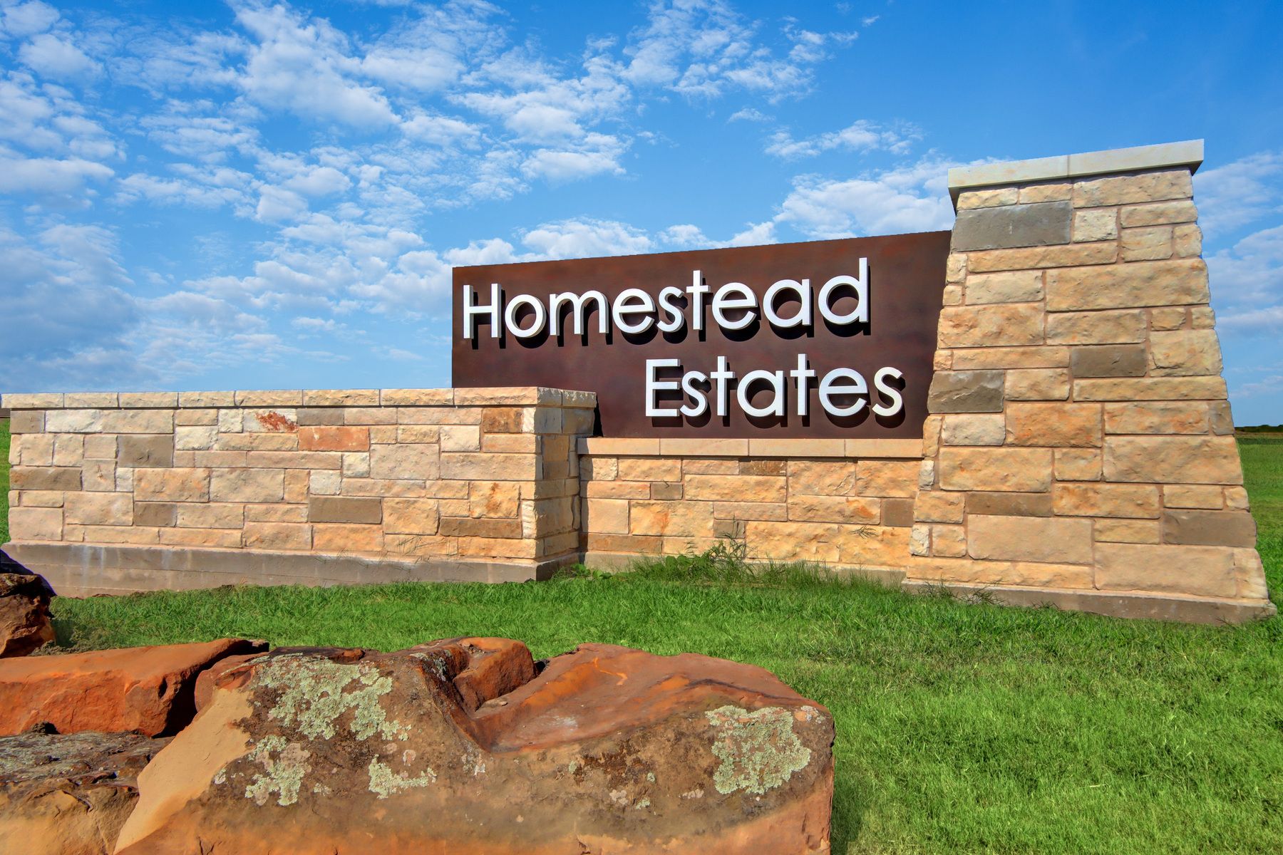 Welcome to the family-friendly community of Homestead Estates.