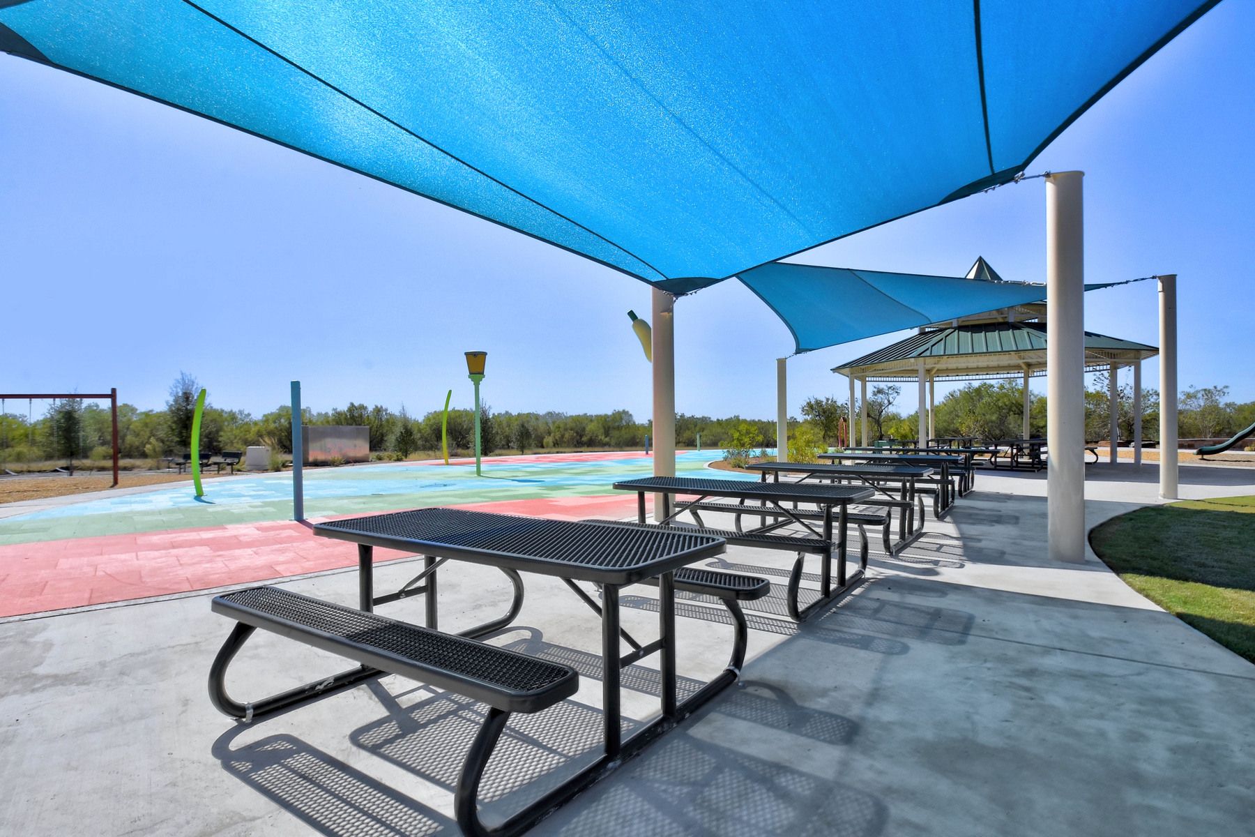 Spend quality time outdoors with your family!