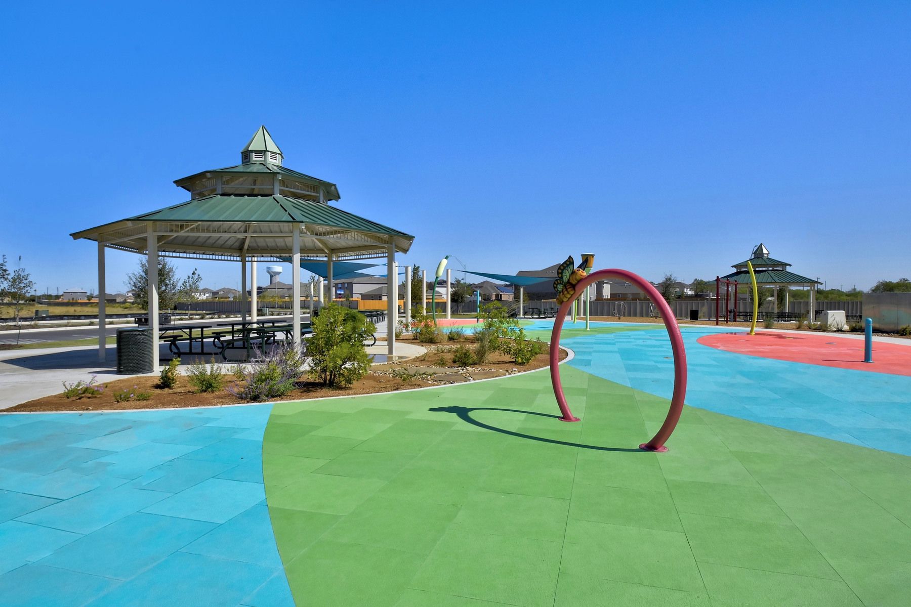 Enjoy a huge splash pad at the community park!