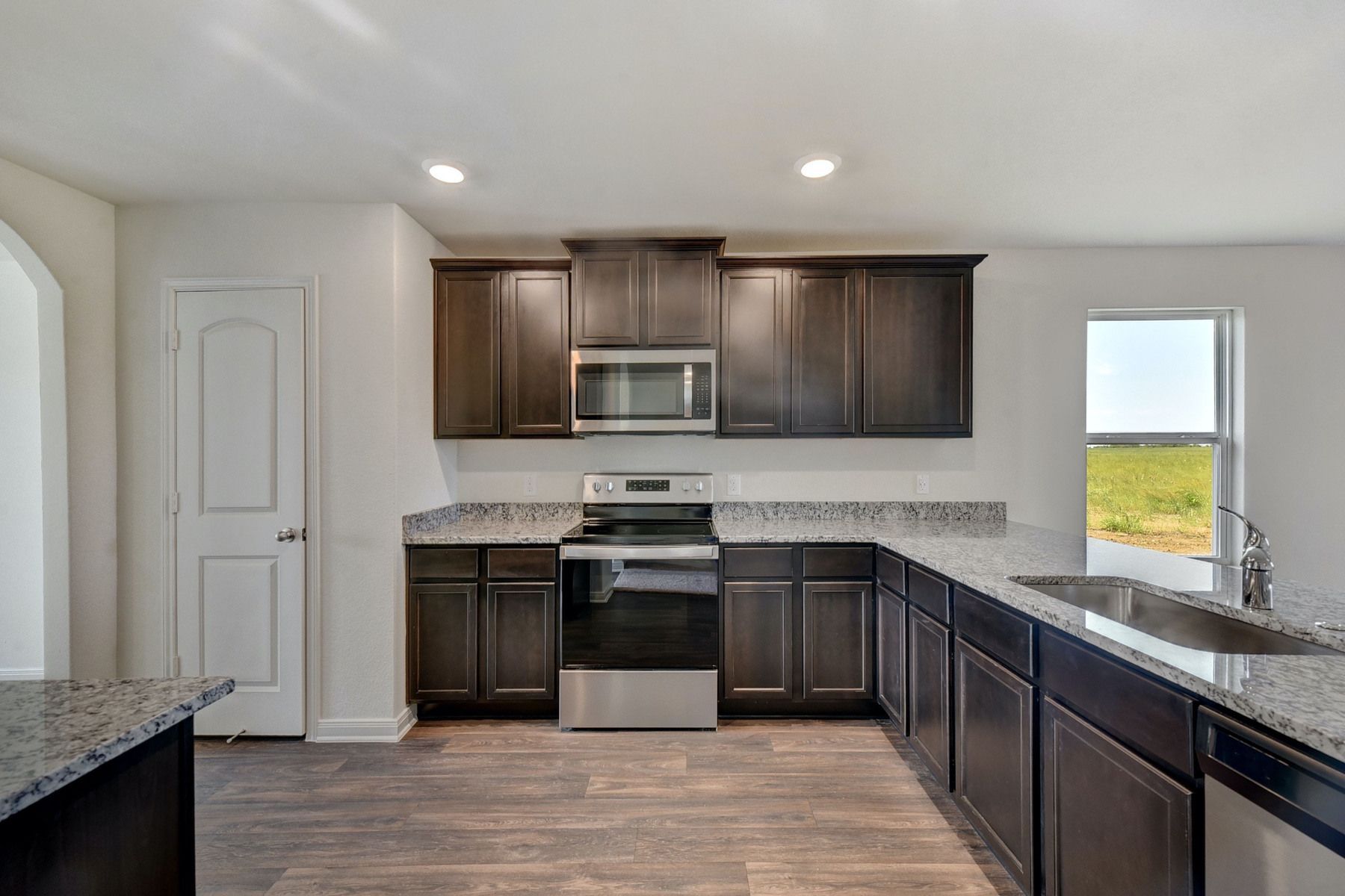 Every home at Savannah Place comes with a full suite of energy-efficient appliances!