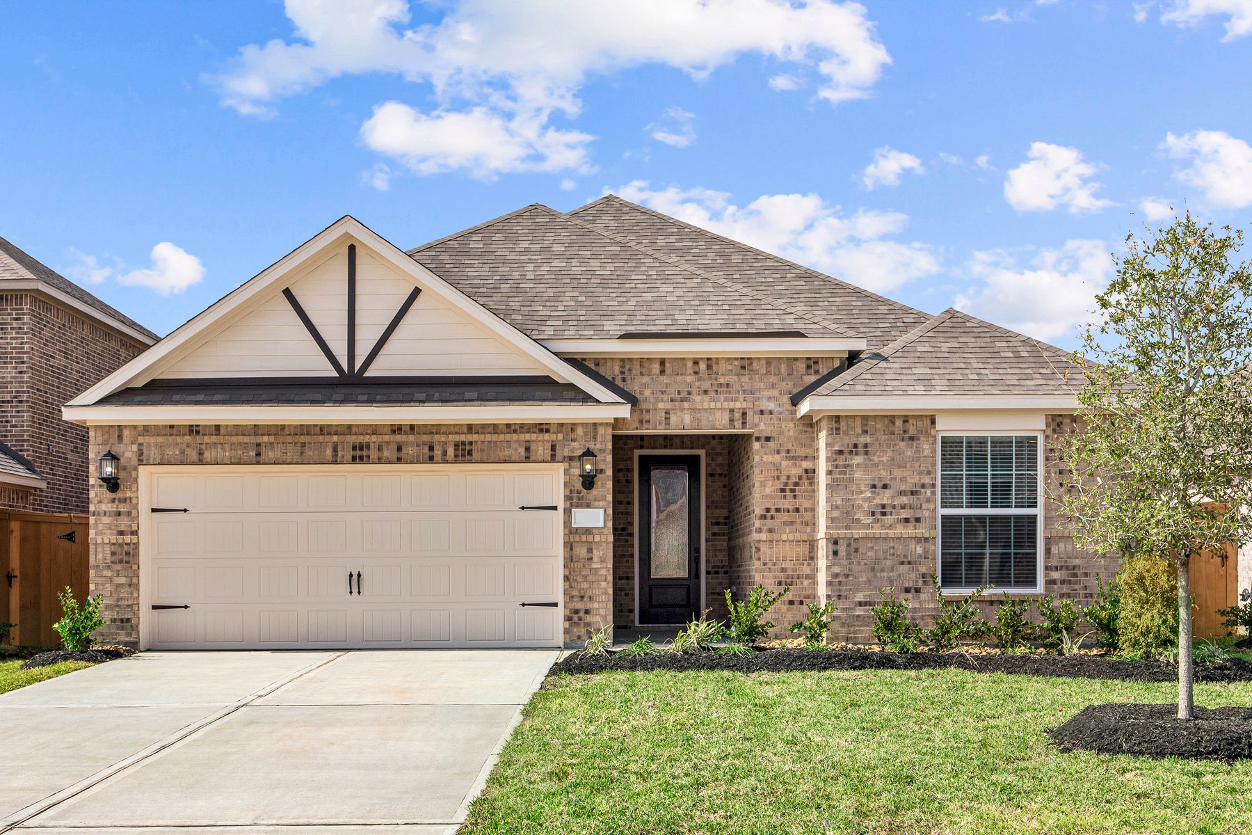 The Reed is one of the single story homes offered at Lago Mar!