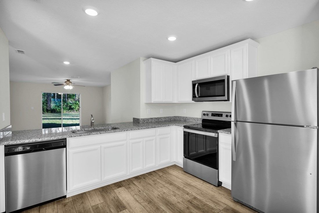 The kitchen of the Vero overlooks the family room