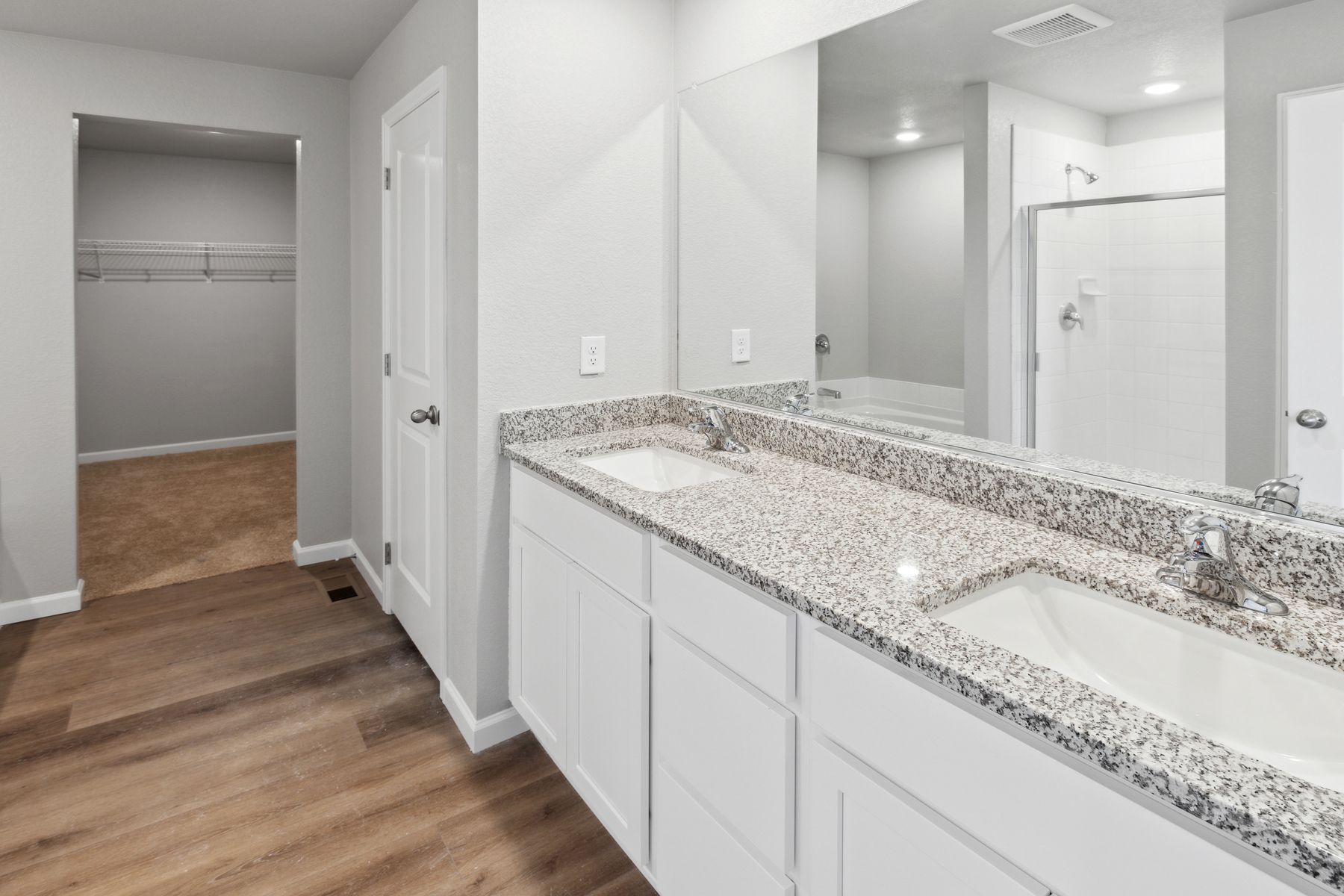LGI Homes at Cottonwood Greens