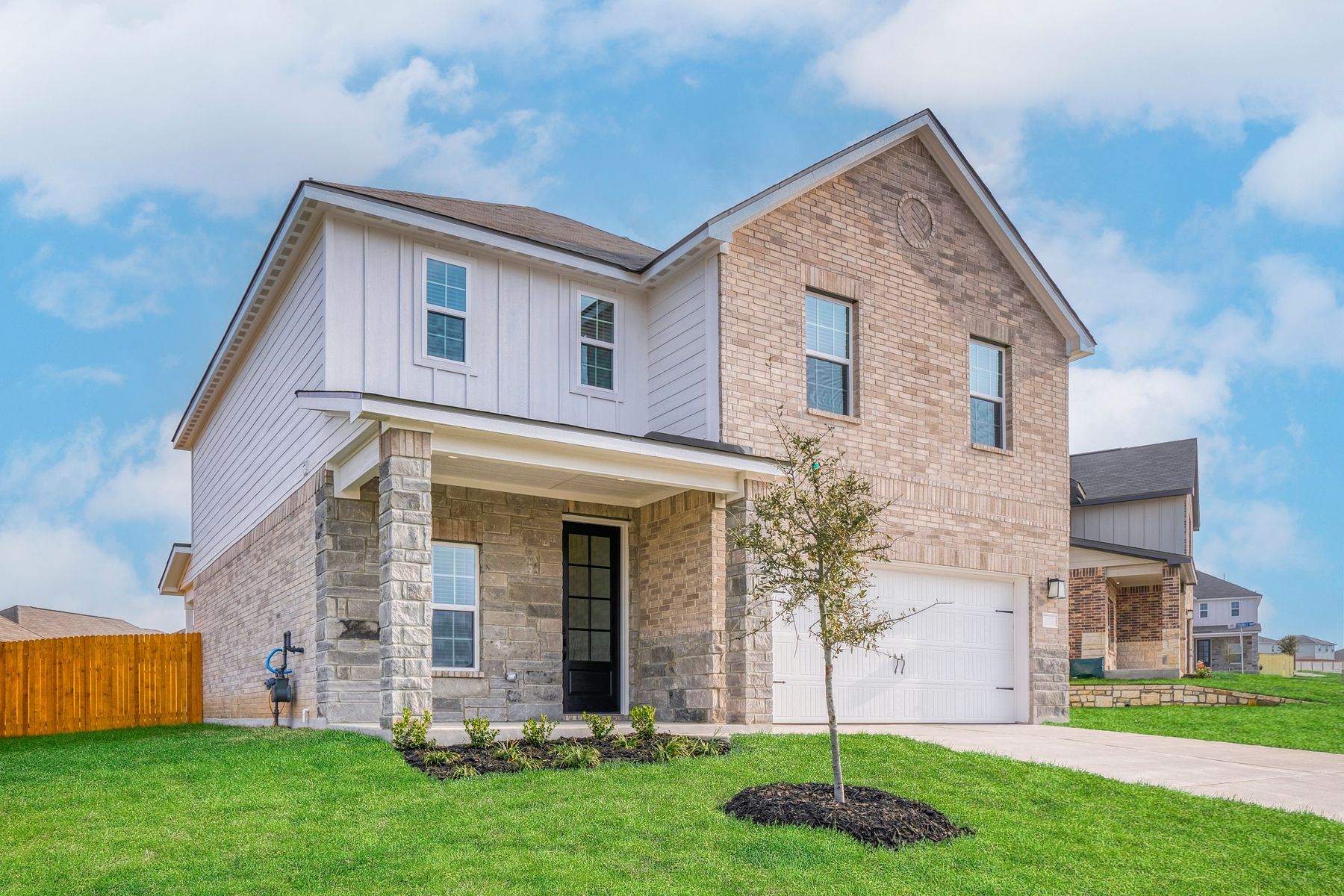 LGI Homes at Hightop Ridge