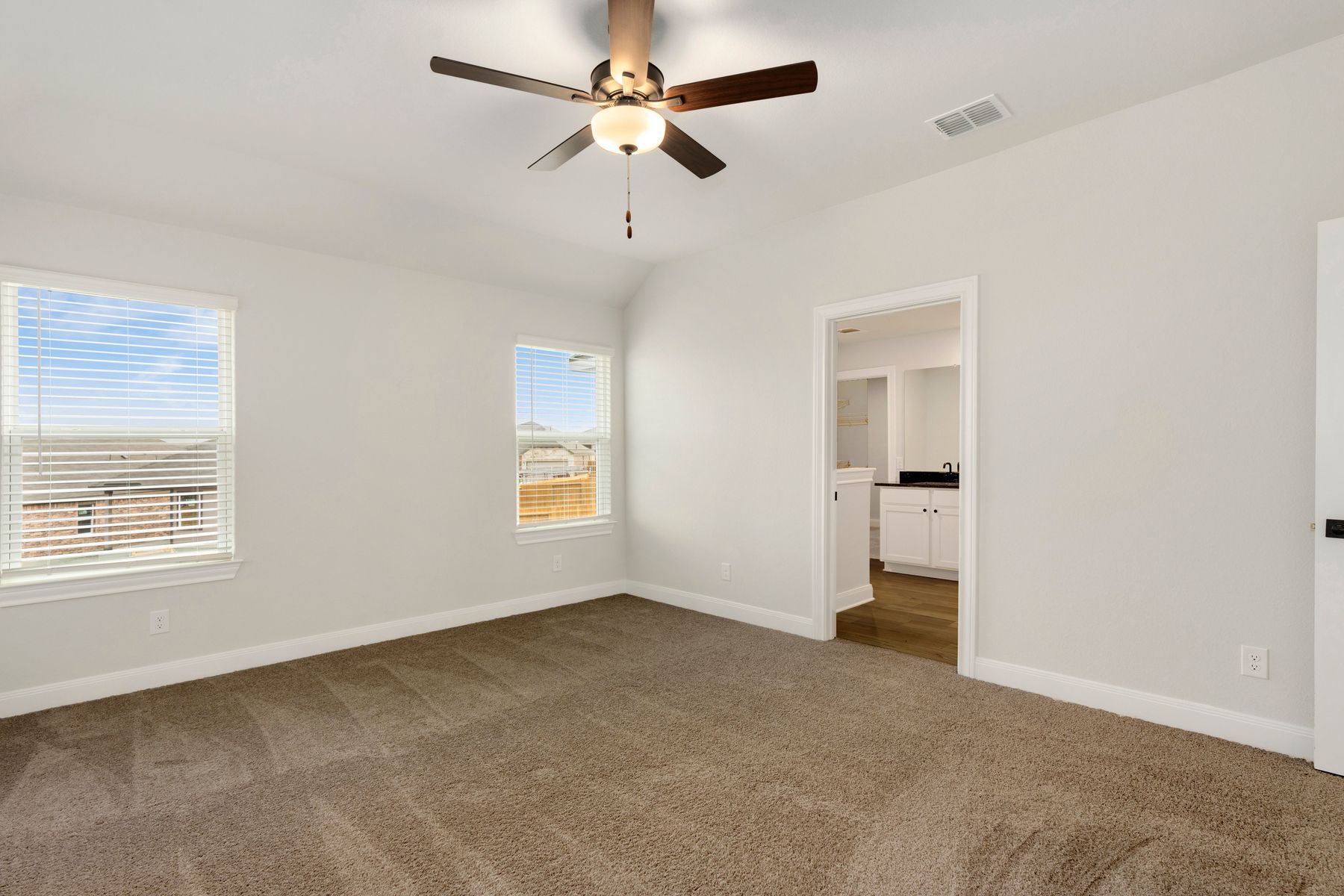 LGI Homes at Hightop Ridge