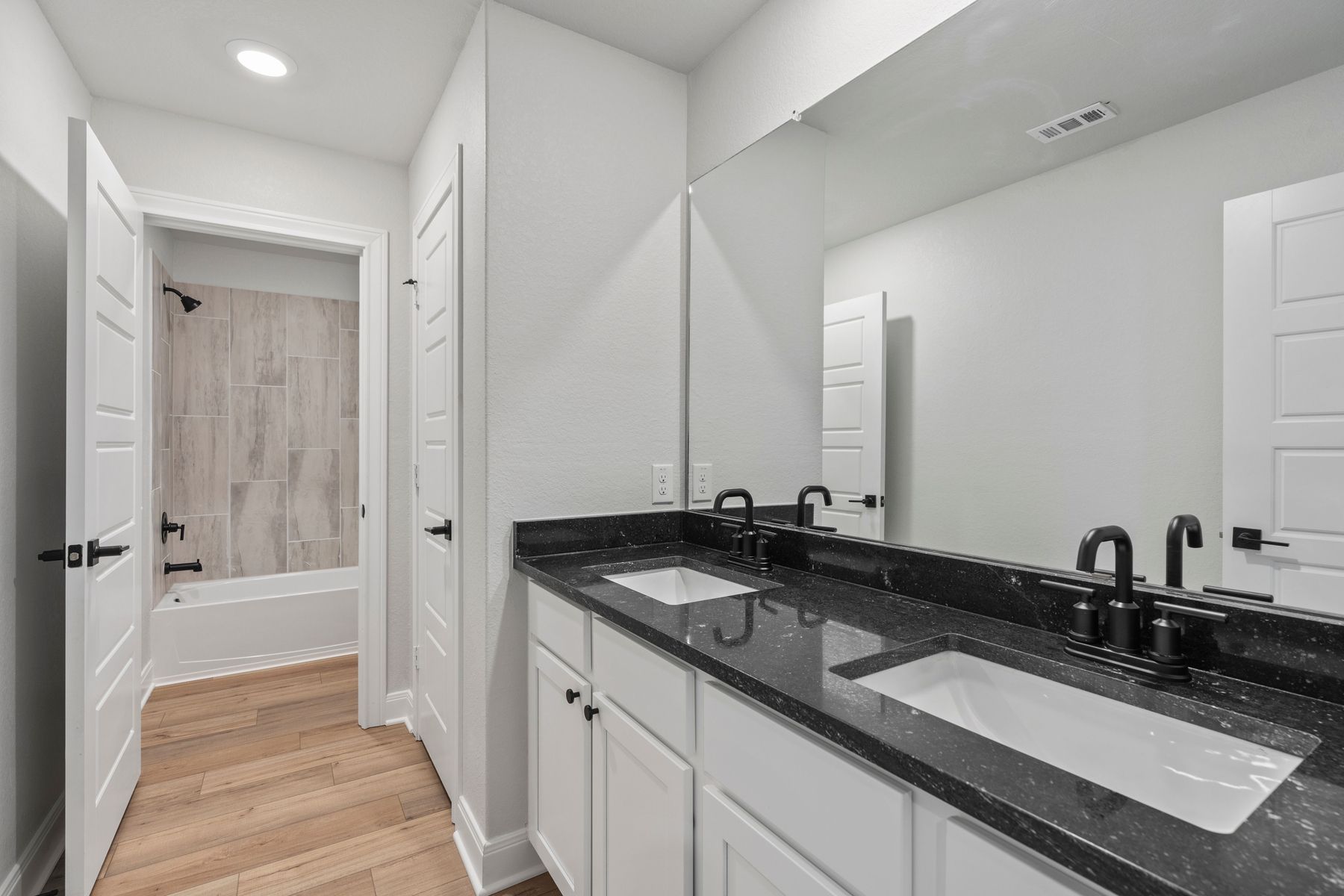 LGI Homes at Hightop Ridge