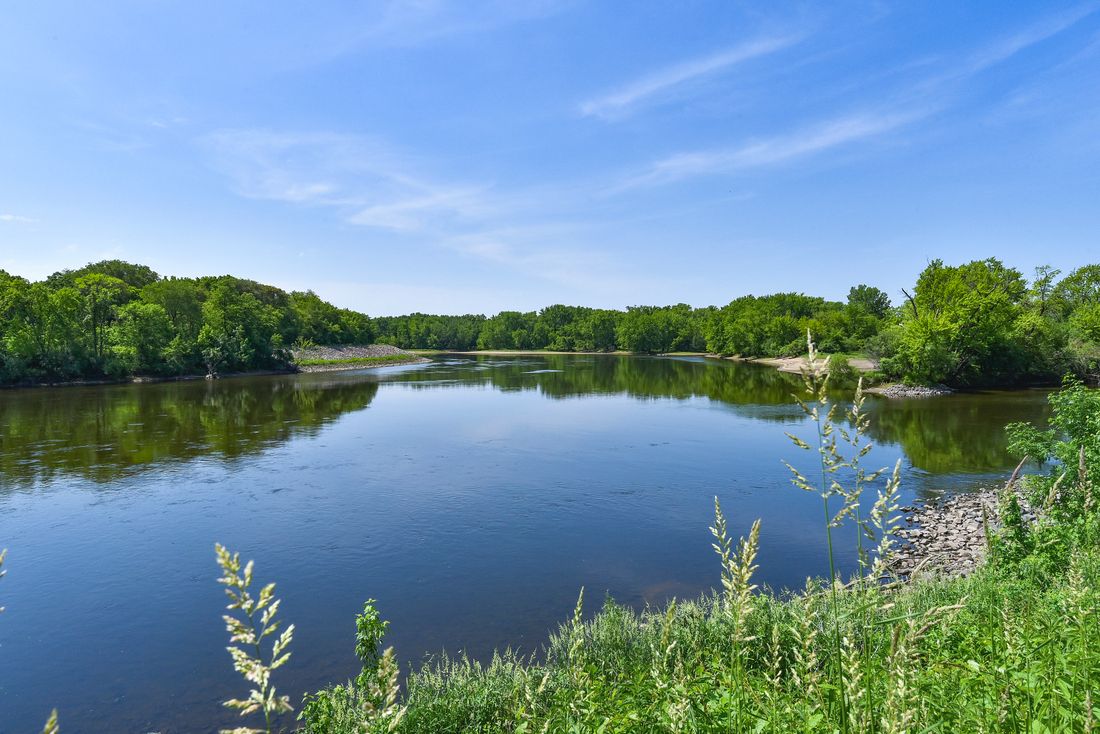 Beautiful sights, inviting sense of community, and endless activities = the perfect place to call home.