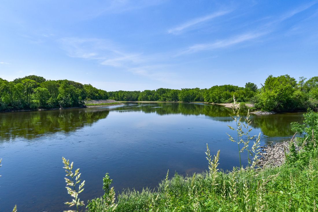 Beautiful sights, inviting sense of community, and endless activities = the perfect place to call home.