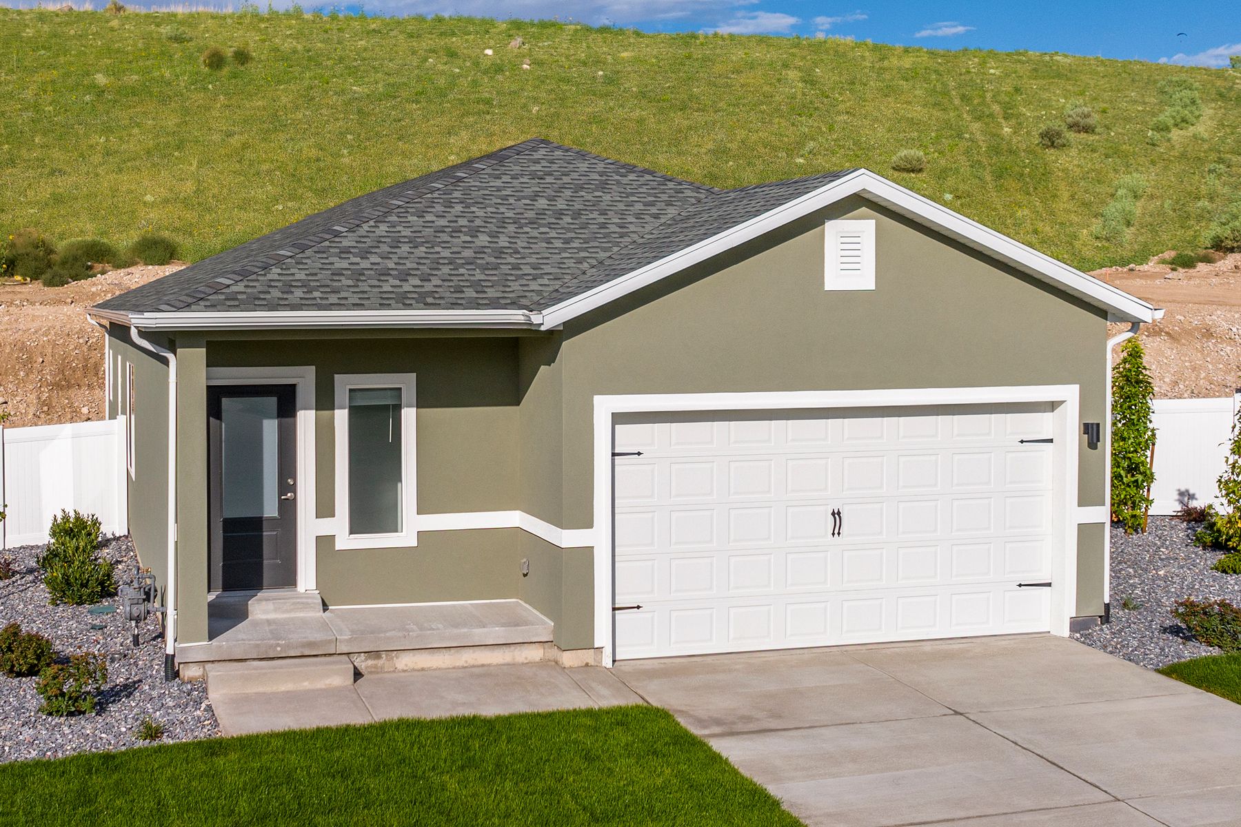 7242 N Bald Eagle Way. Eagle Mountain, UT 84005