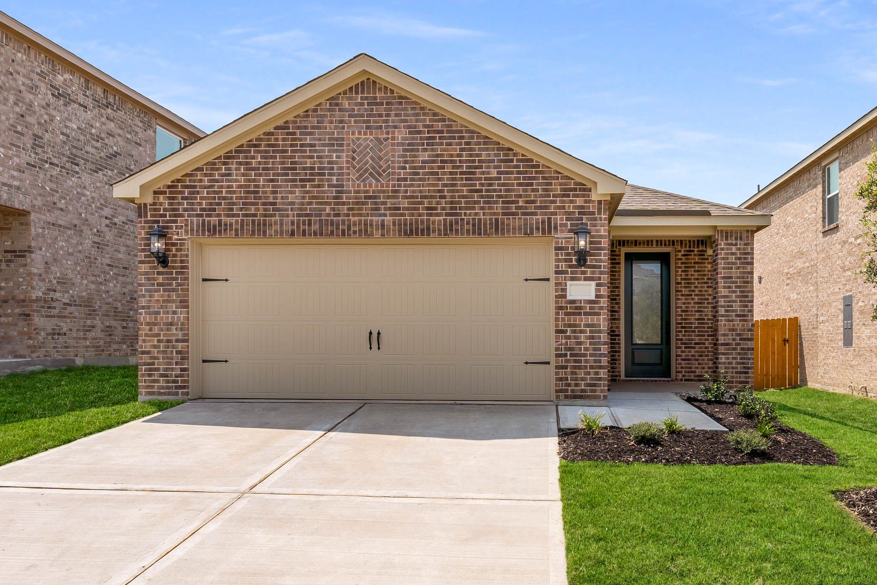 The Cedar is a beautiful one-story floor plan.