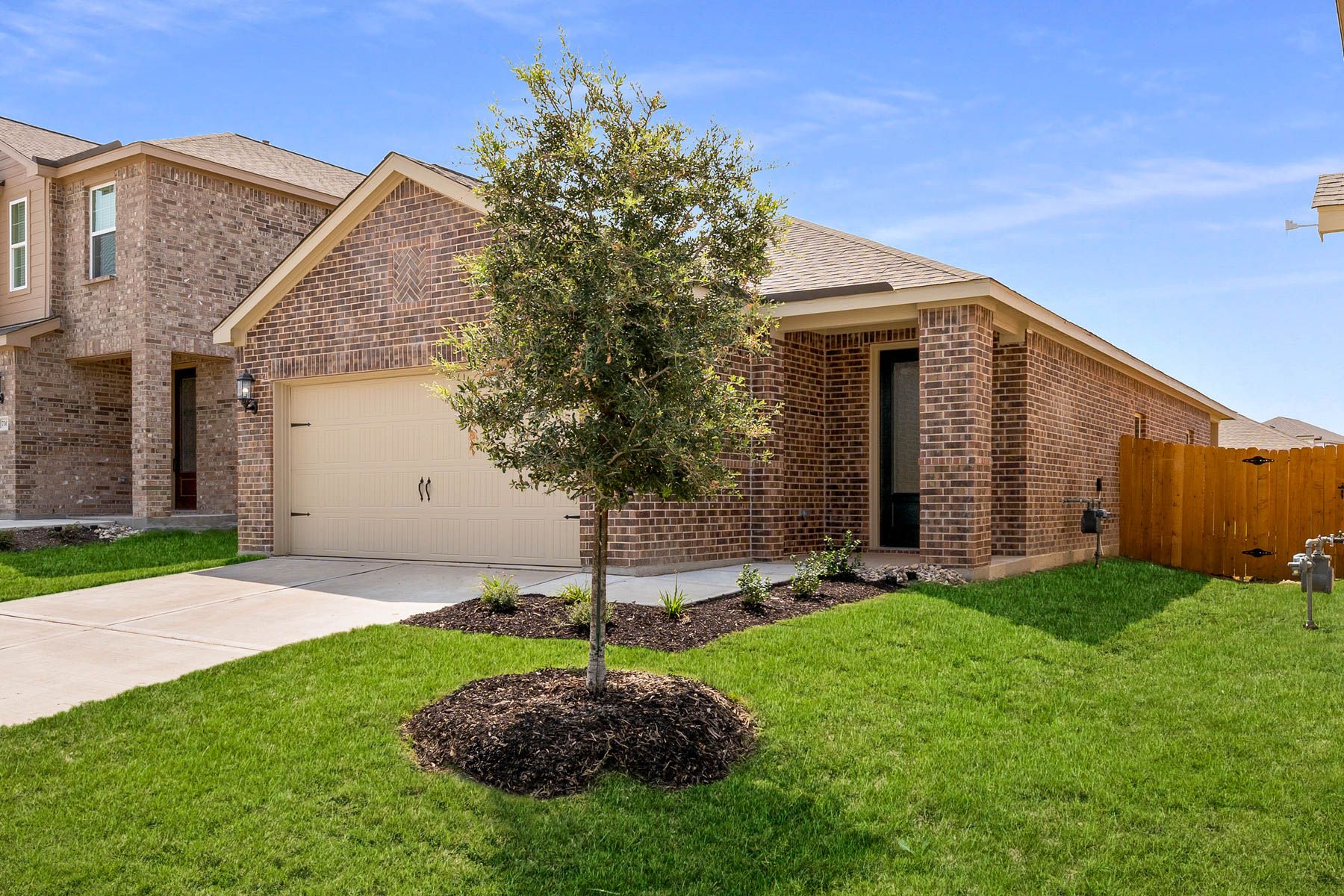 The Cedar is a beautiful one-story floor plan.