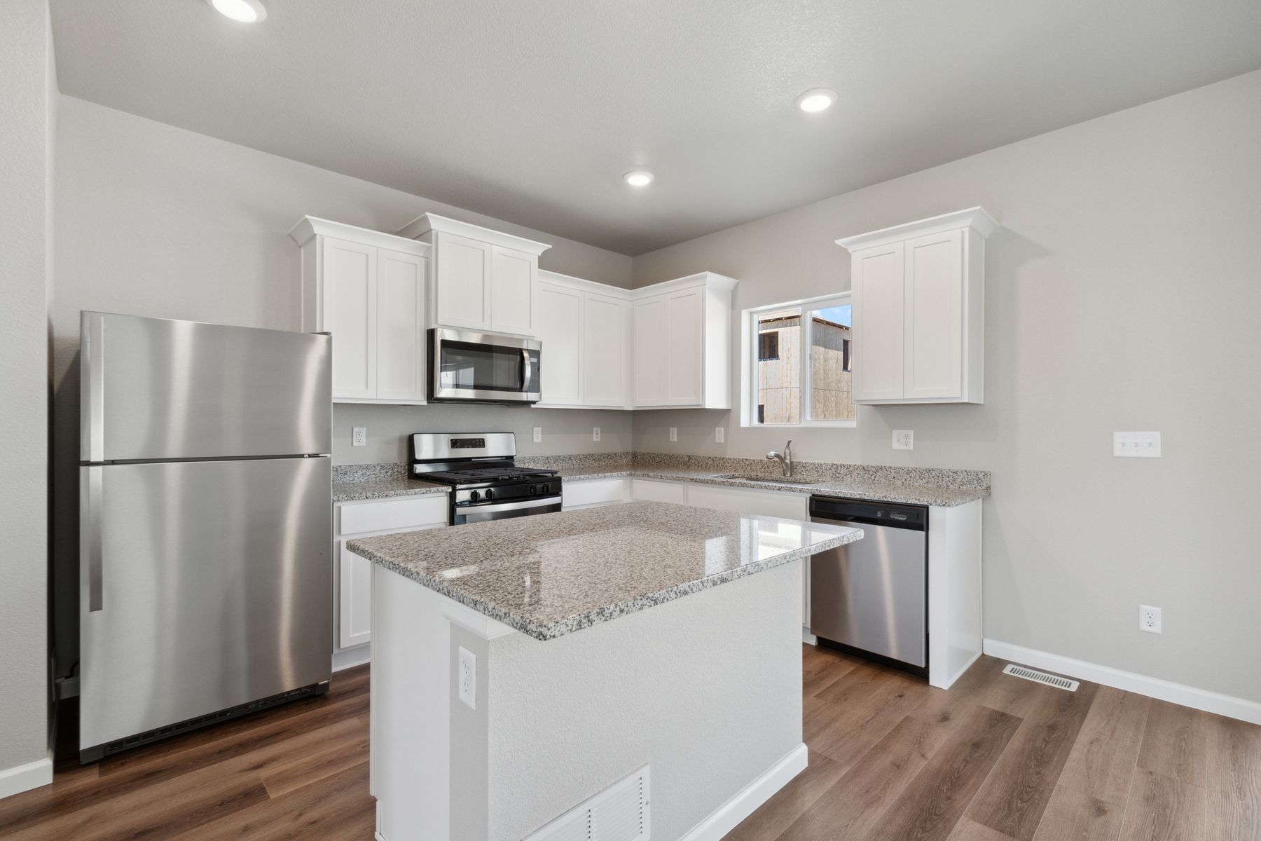 The kitchen of the Rio Grande has energy-efficient appliances.