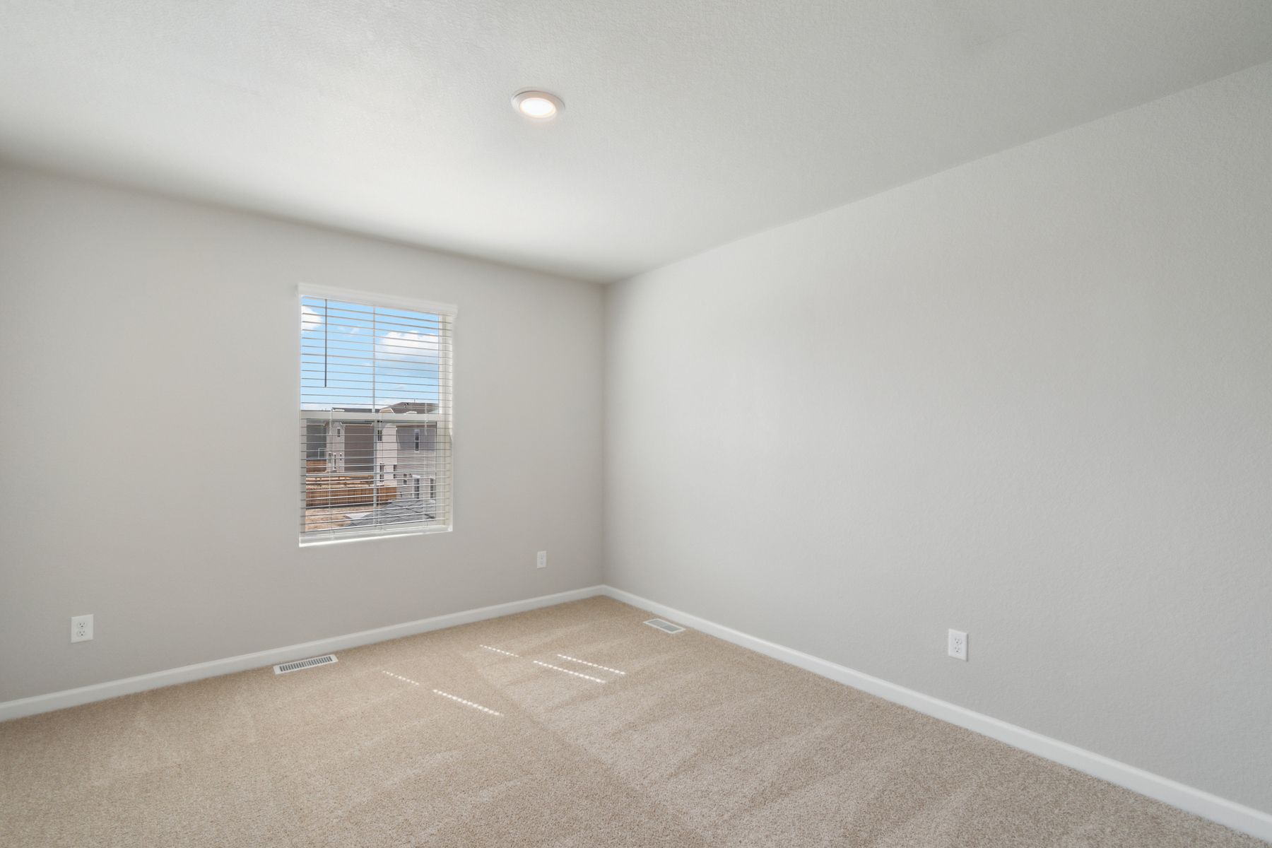 The secondary bedrooms in the Rio Grande are a great space for children's bedroom or as guest rooms.