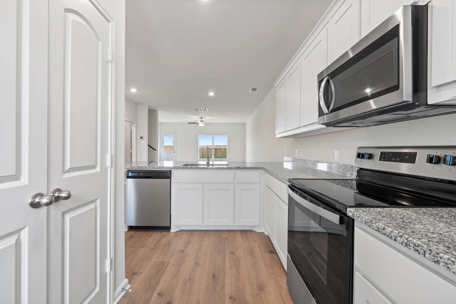 The kitchen of the Driftwood has energy-efficient appliances.